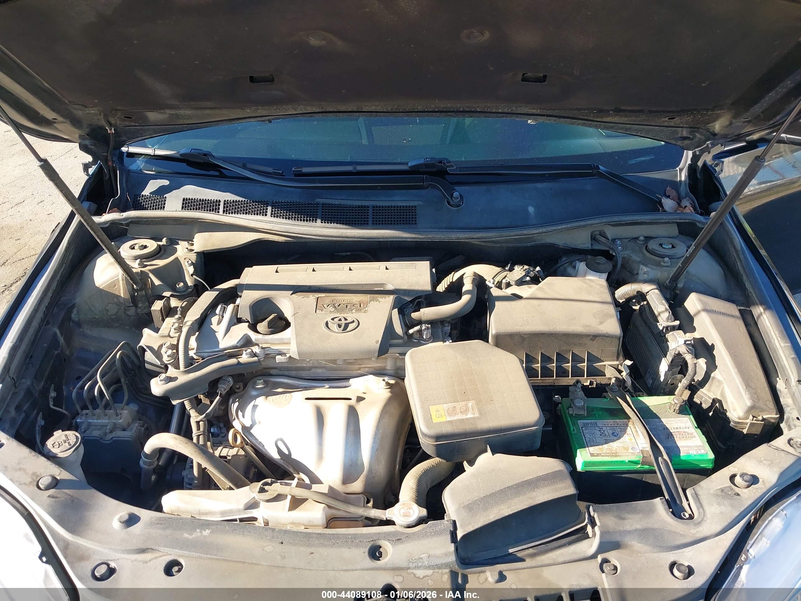 TOYOTA CAMRY image 10