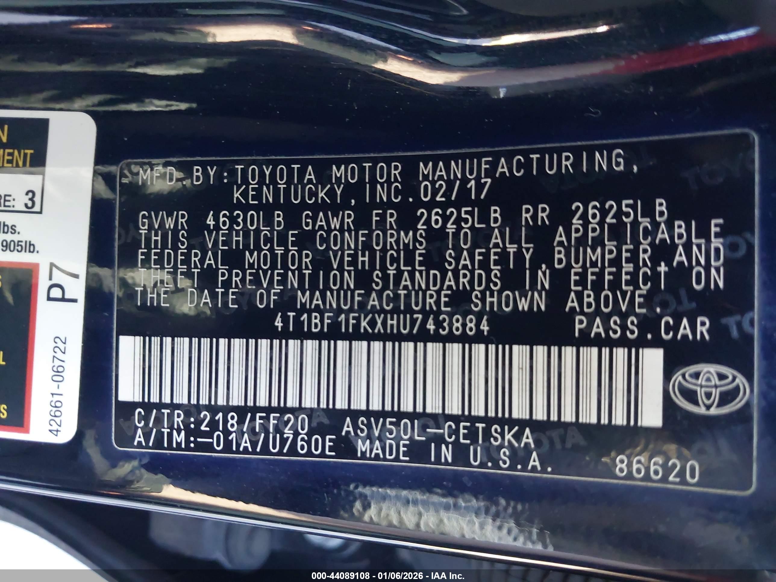 TOYOTA CAMRY image 9