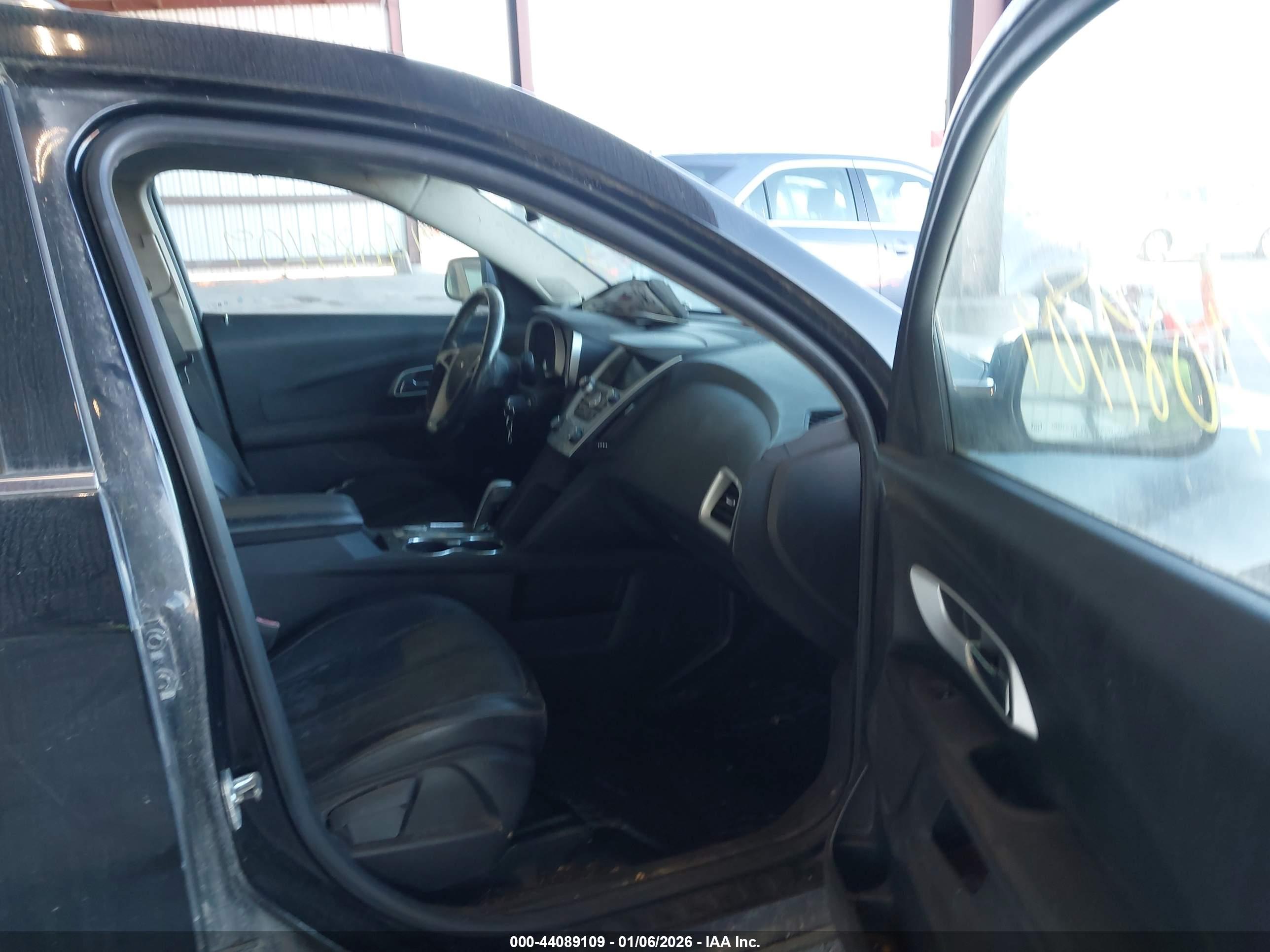 CHEVROLET EQUINOX image 5