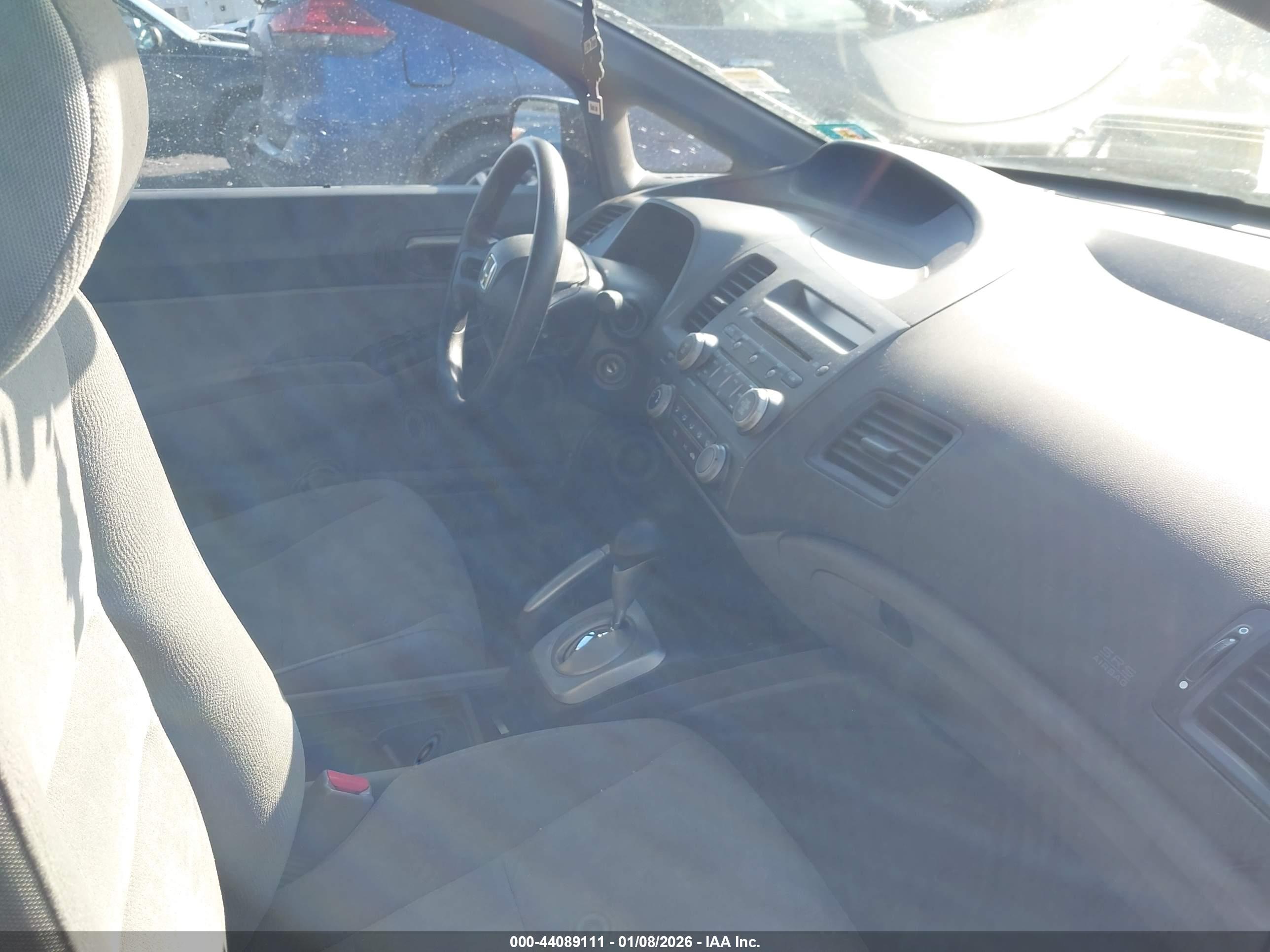 HONDA CIVIC image 5
