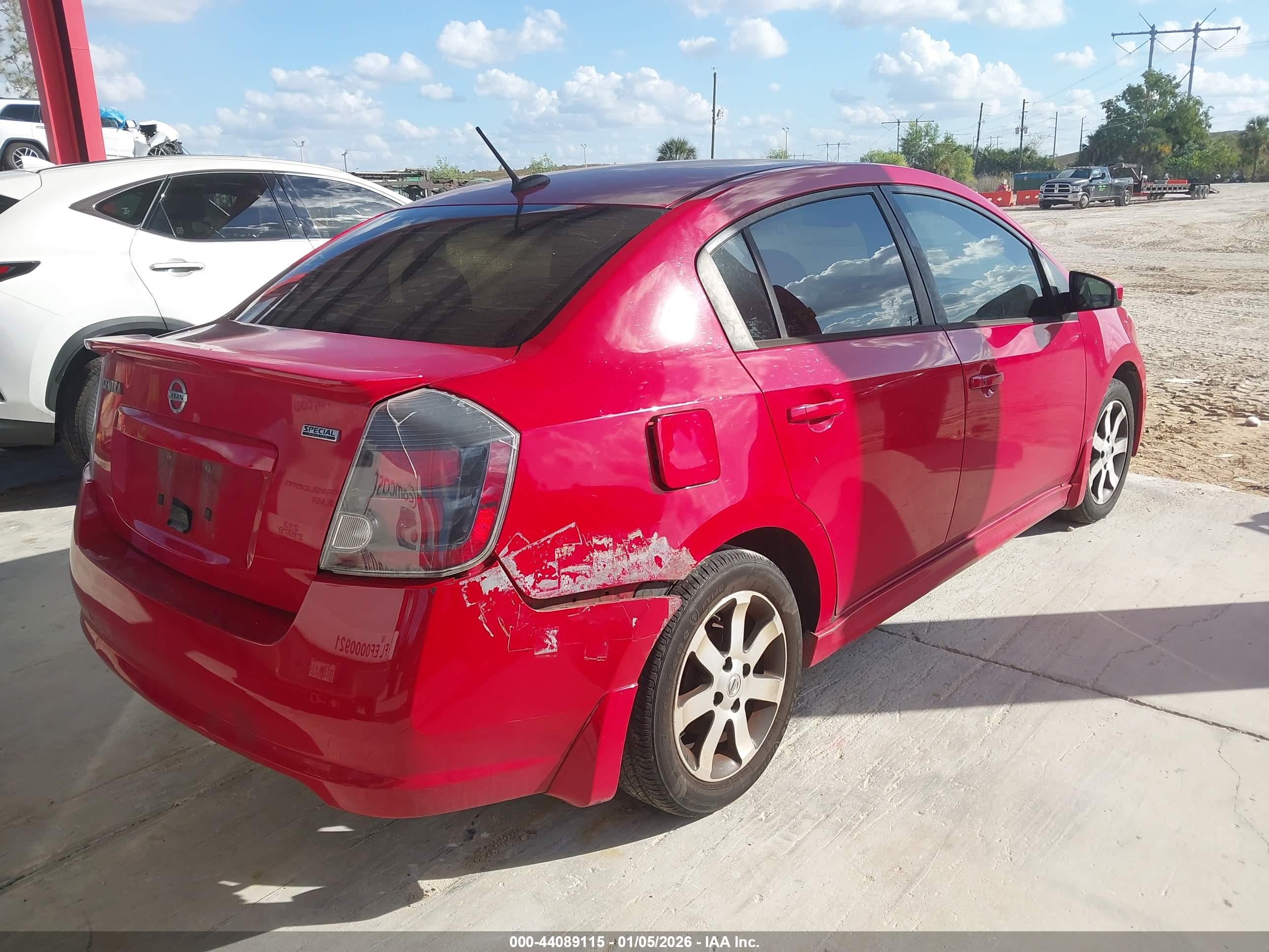 NISSAN SENTRA image 4