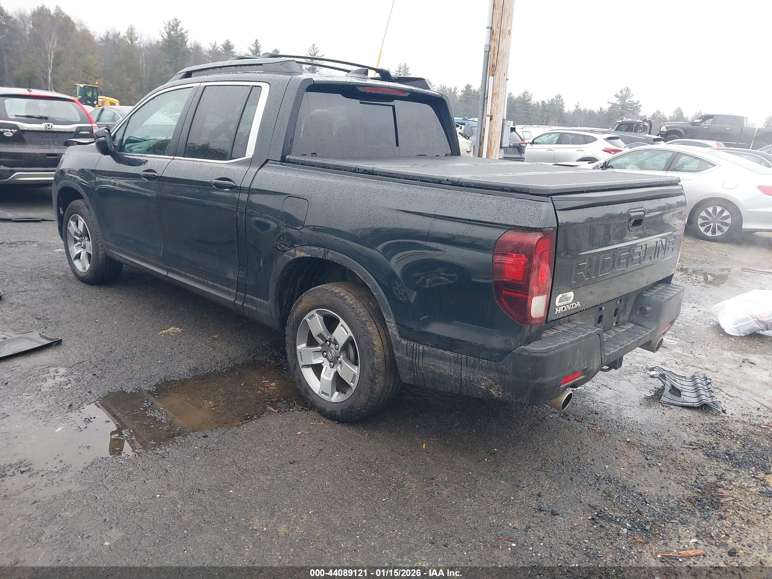 HONDA RIDGELINE image 3
