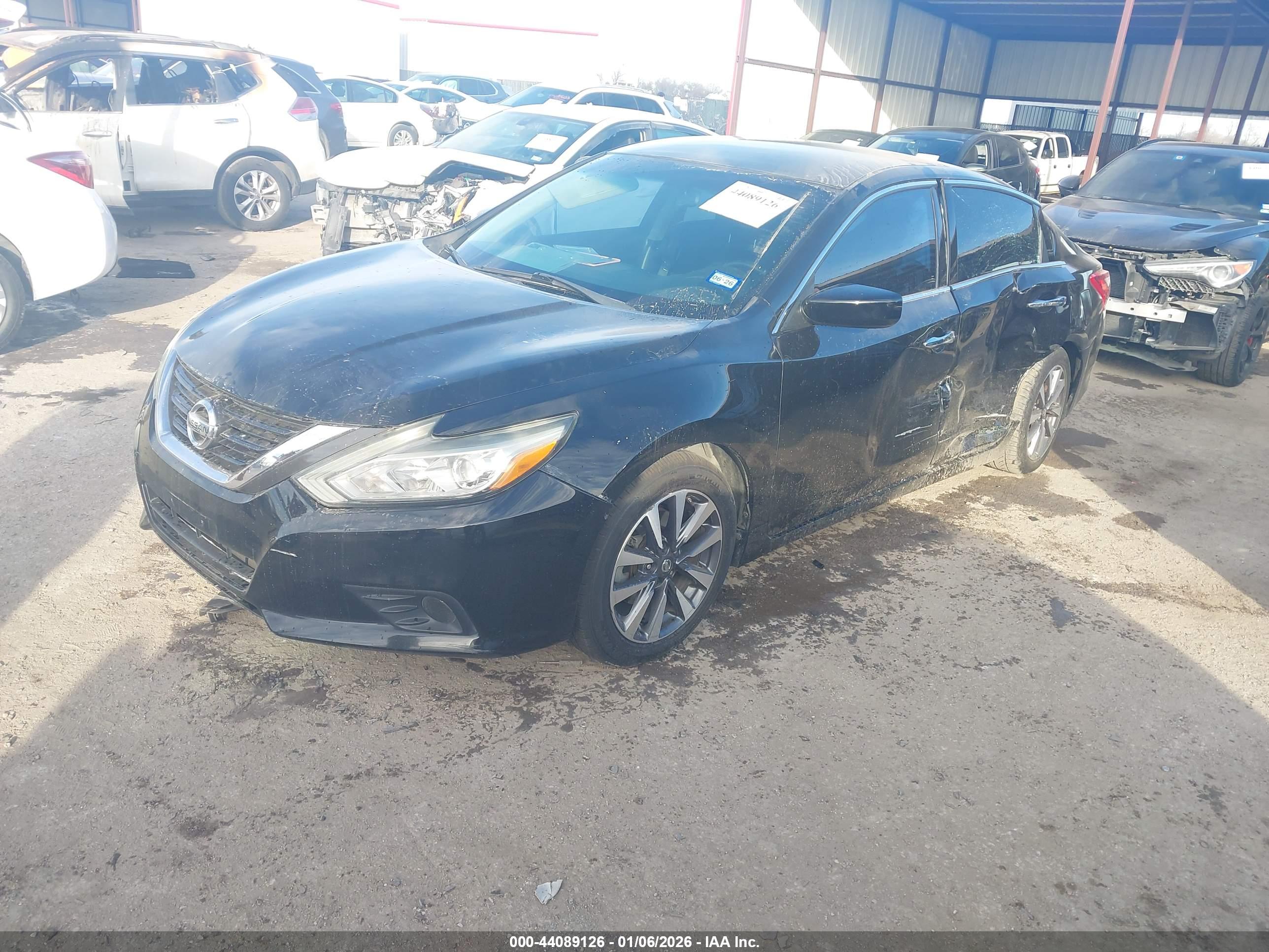 NISSAN ALTIMA image 2