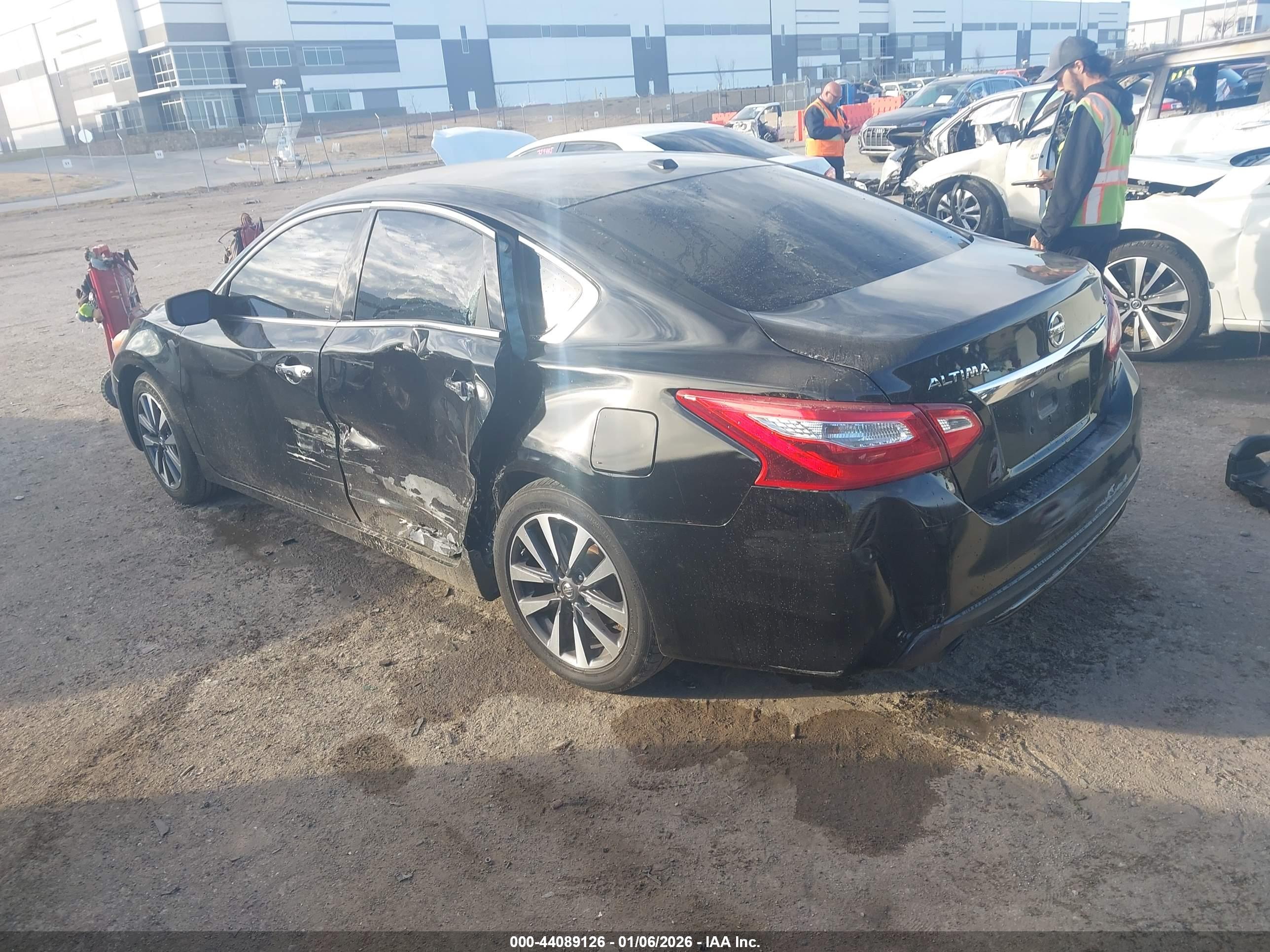 NISSAN ALTIMA image 3