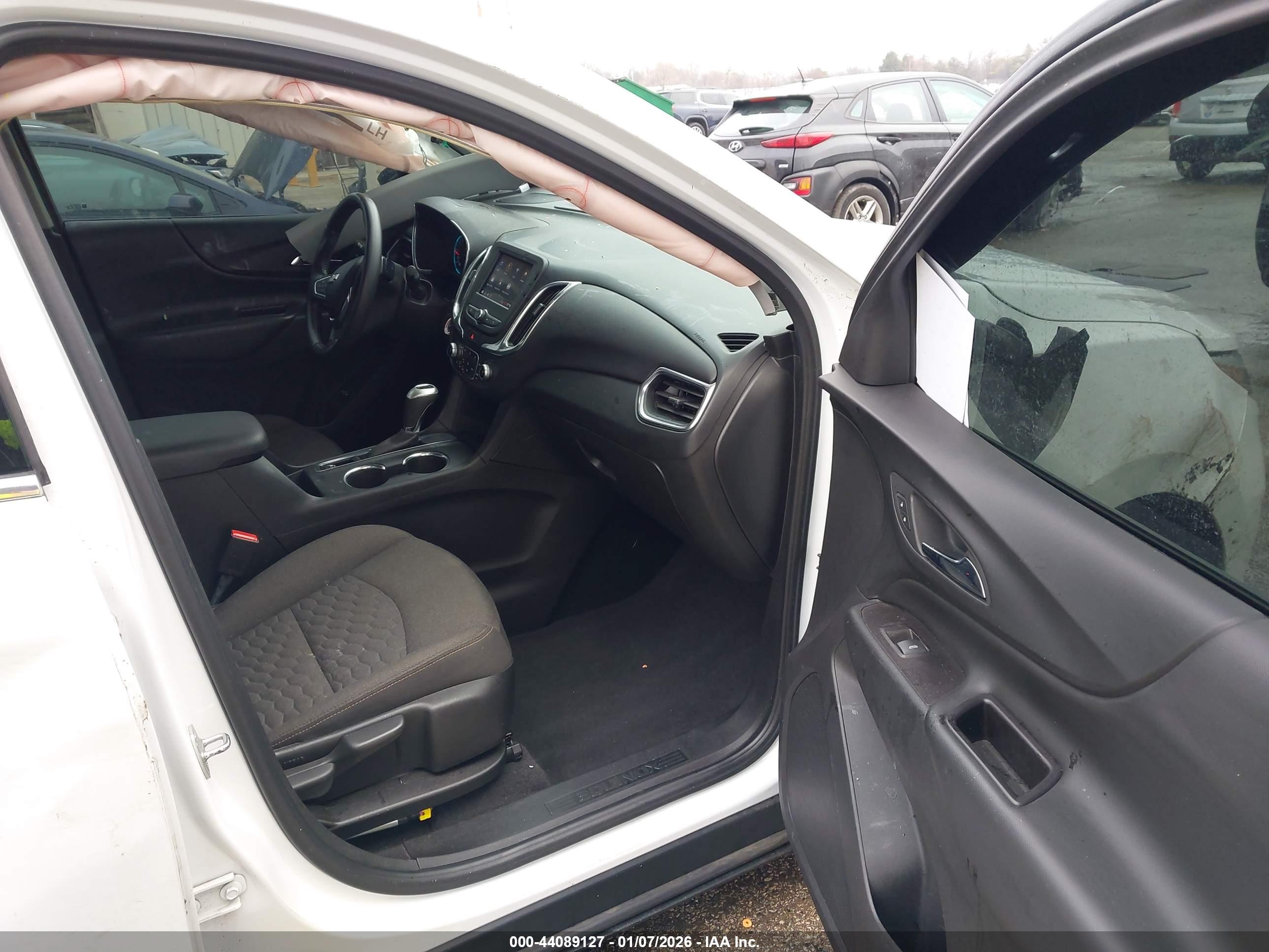 CHEVROLET EQUINOX image 5