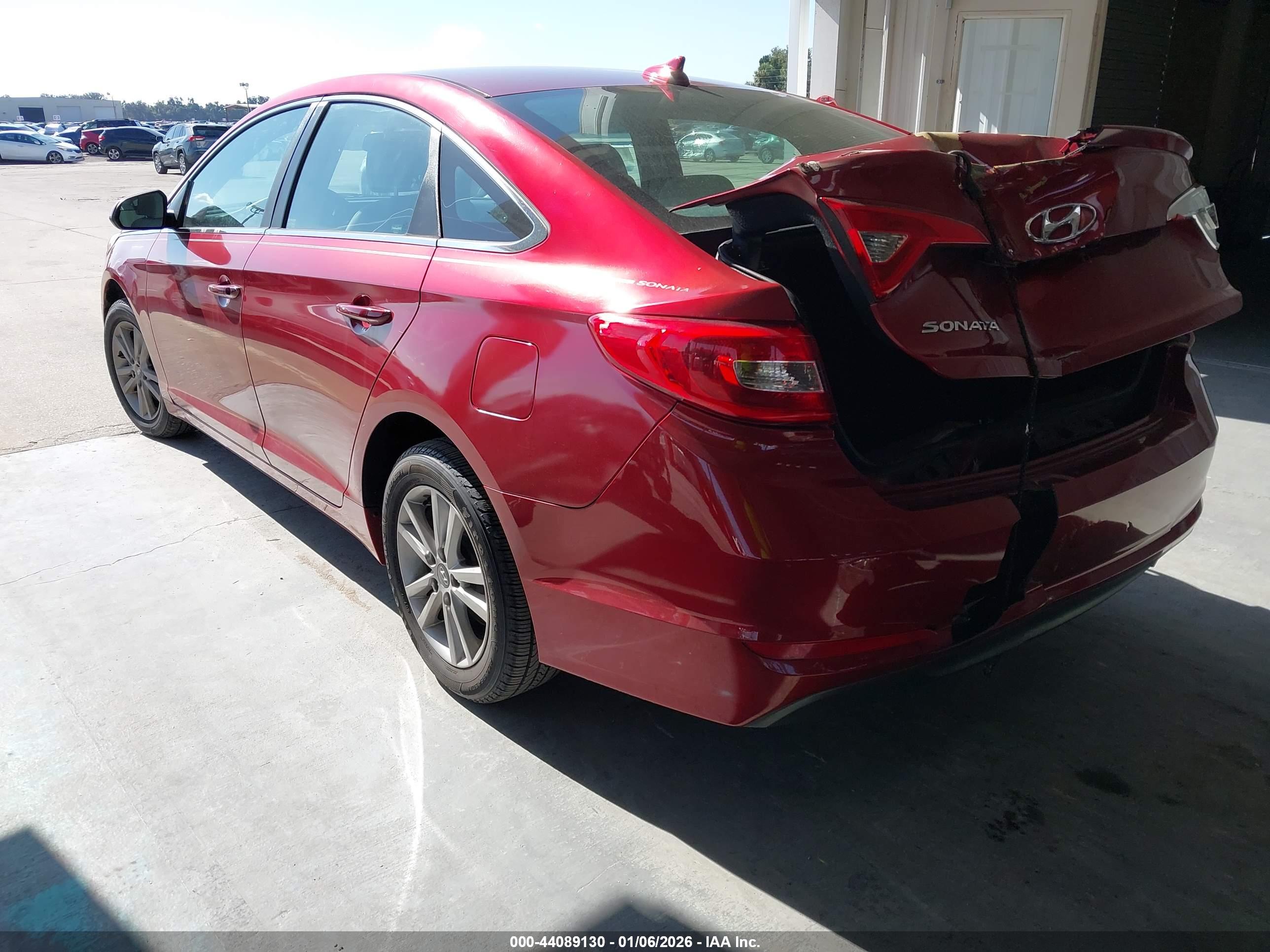 HYUNDAI SONATA image 3