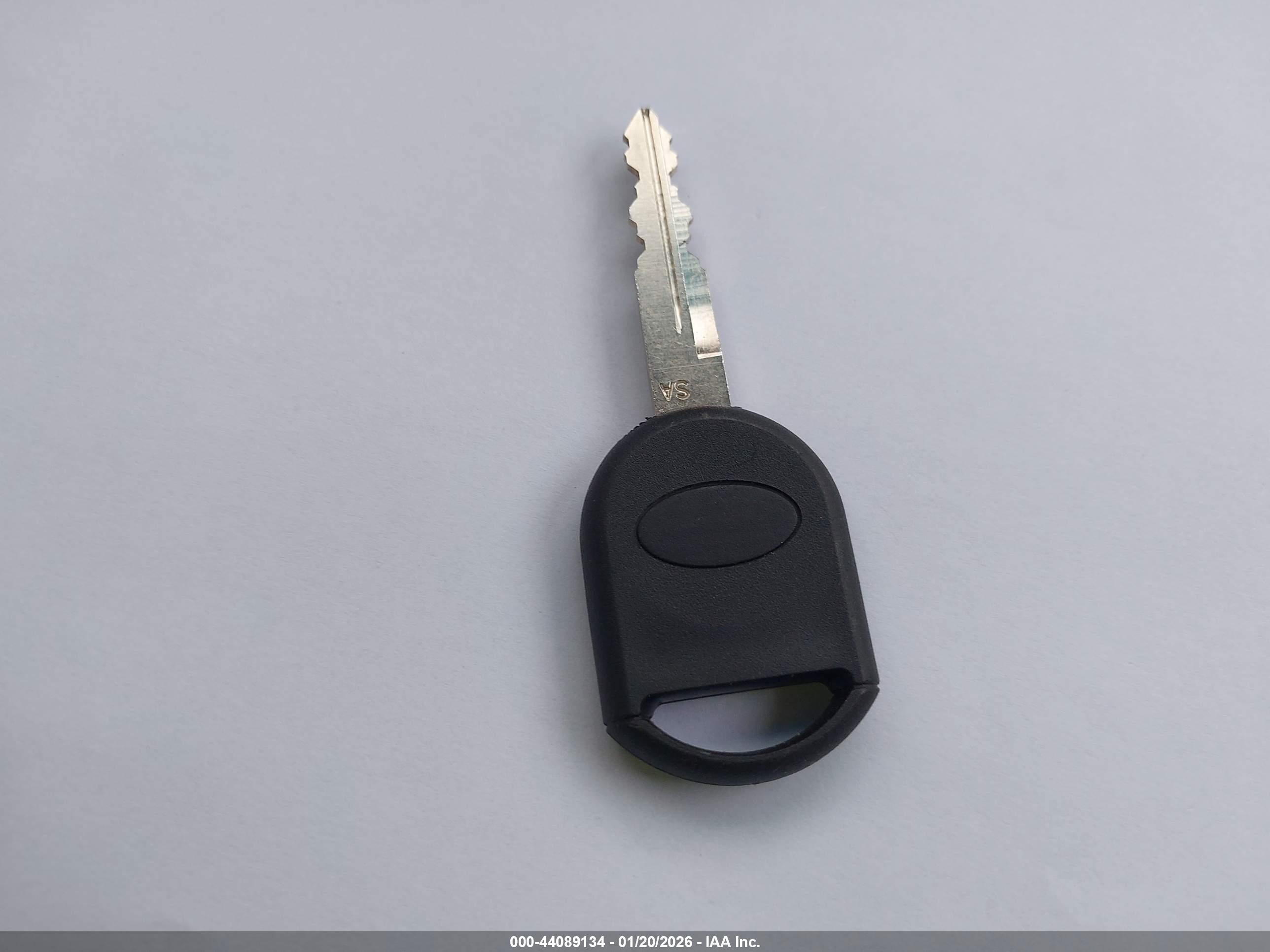 FORD ESCAPE image 11