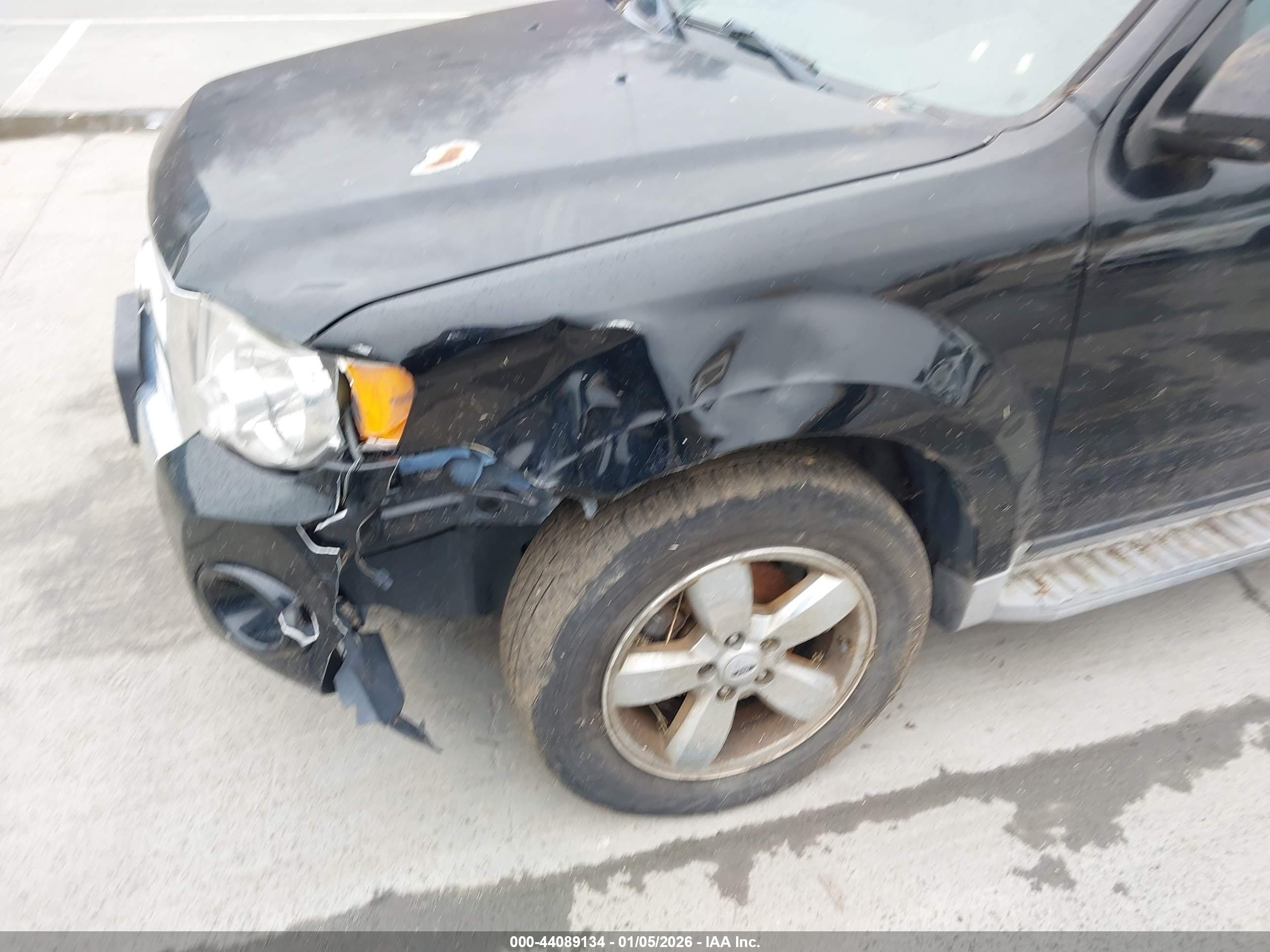 FORD ESCAPE image 6