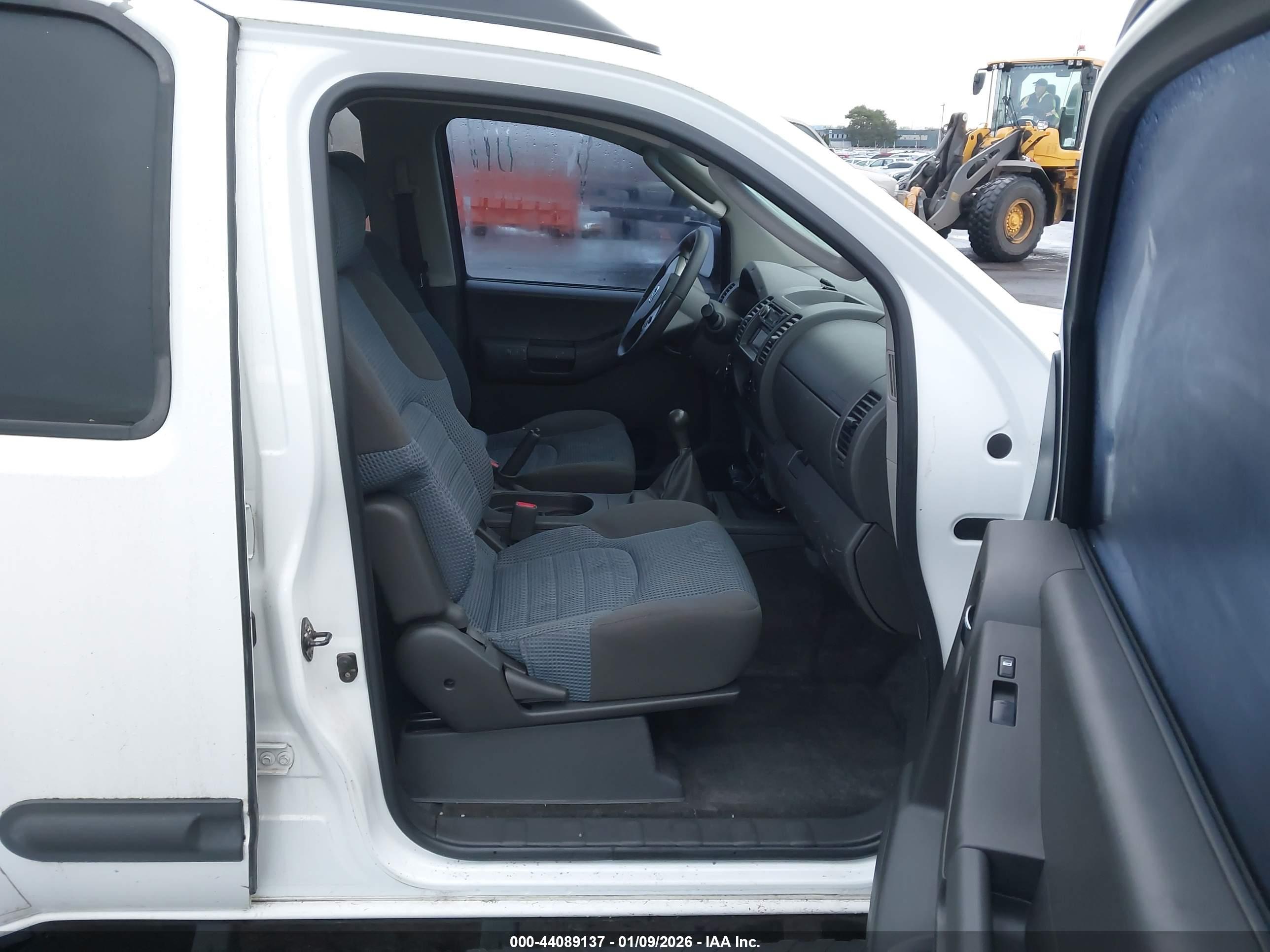 NISSAN XTERRA image 5