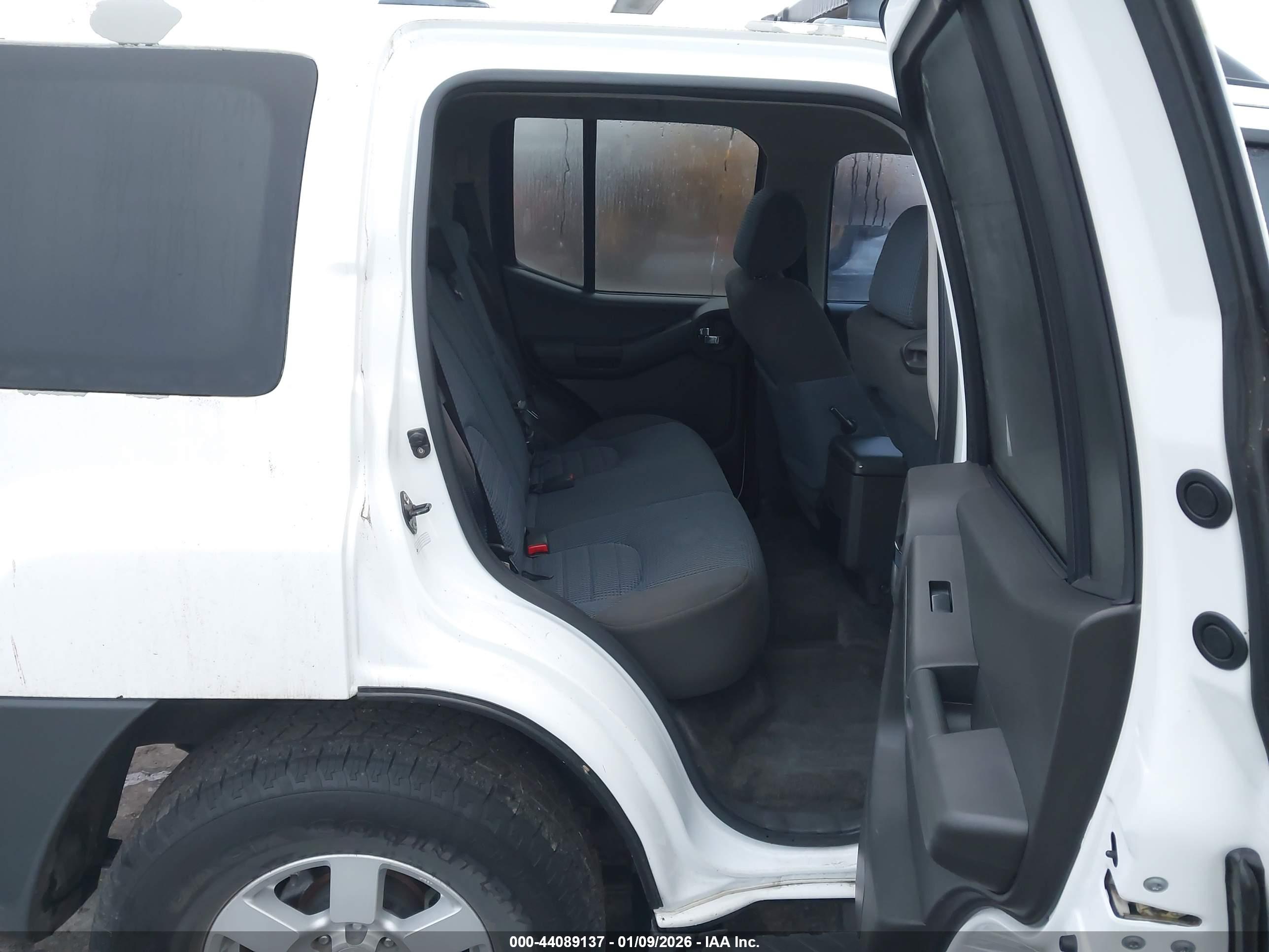 NISSAN XTERRA image 8