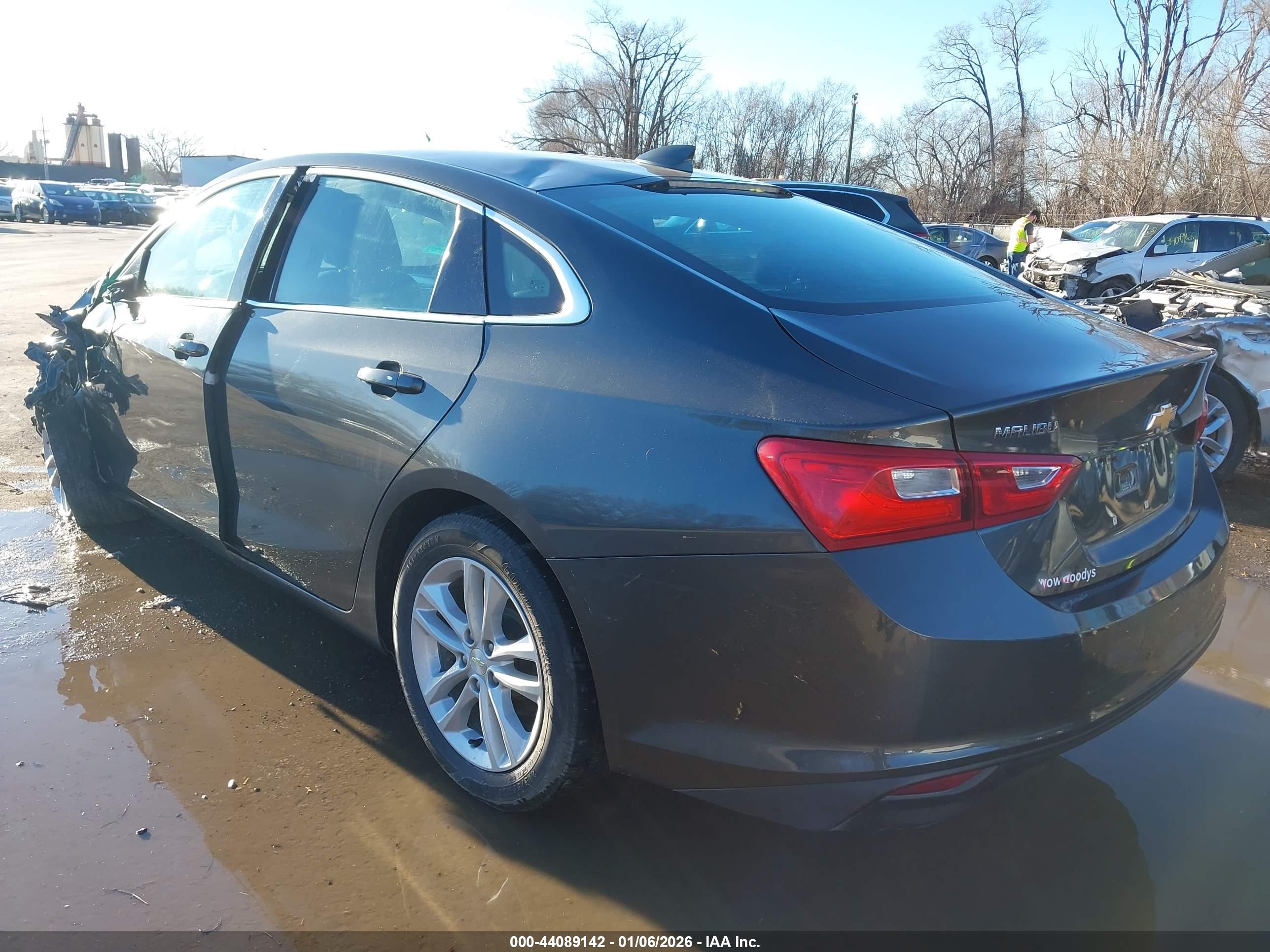 CHEVROLET MALIBU image 3