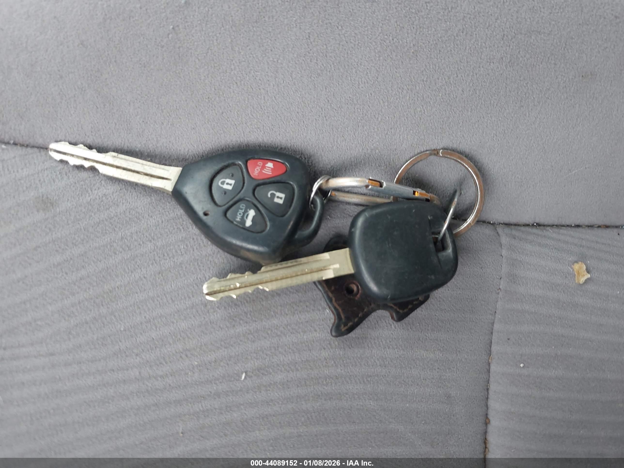 TOYOTA COROLLA image 11