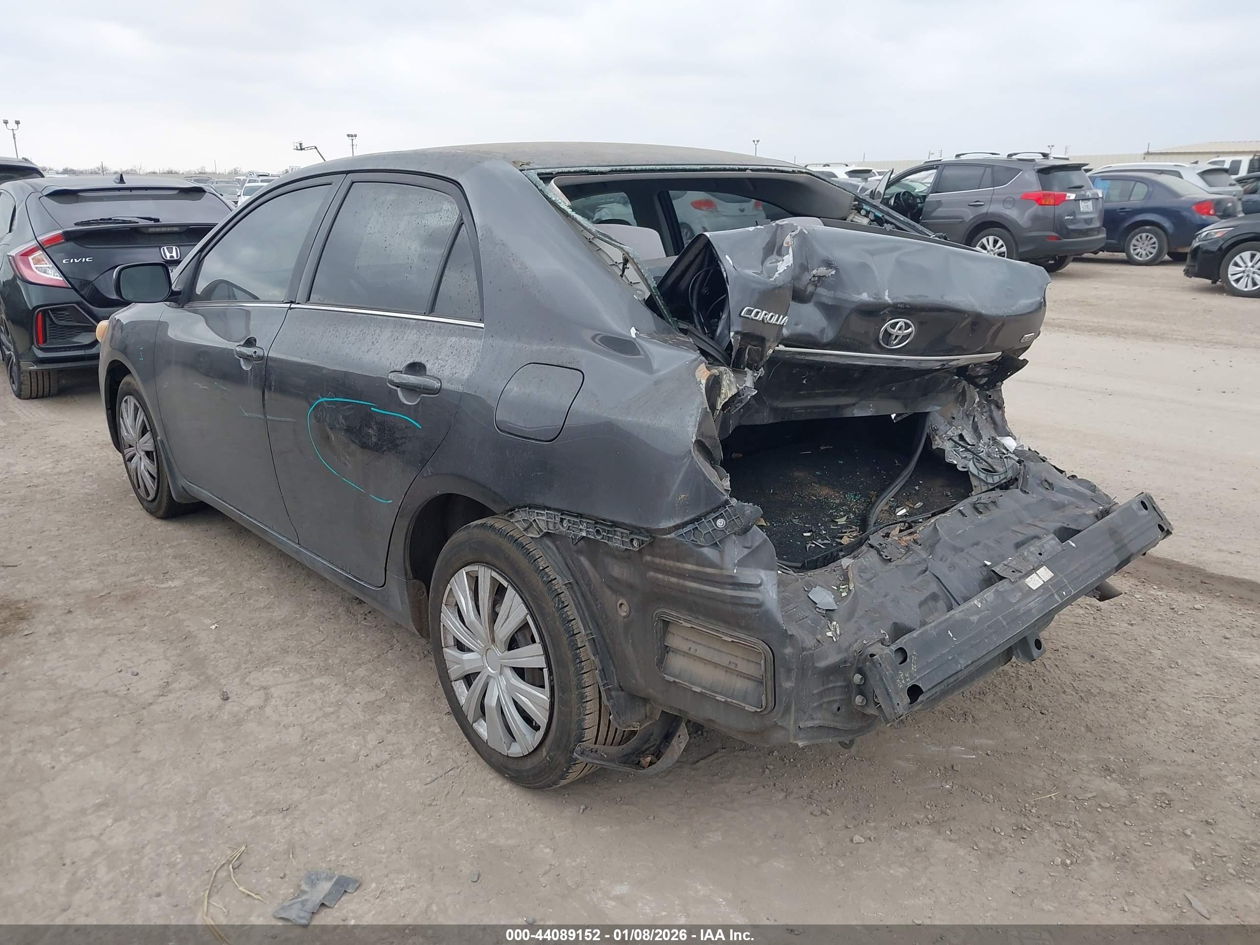 TOYOTA COROLLA image 3