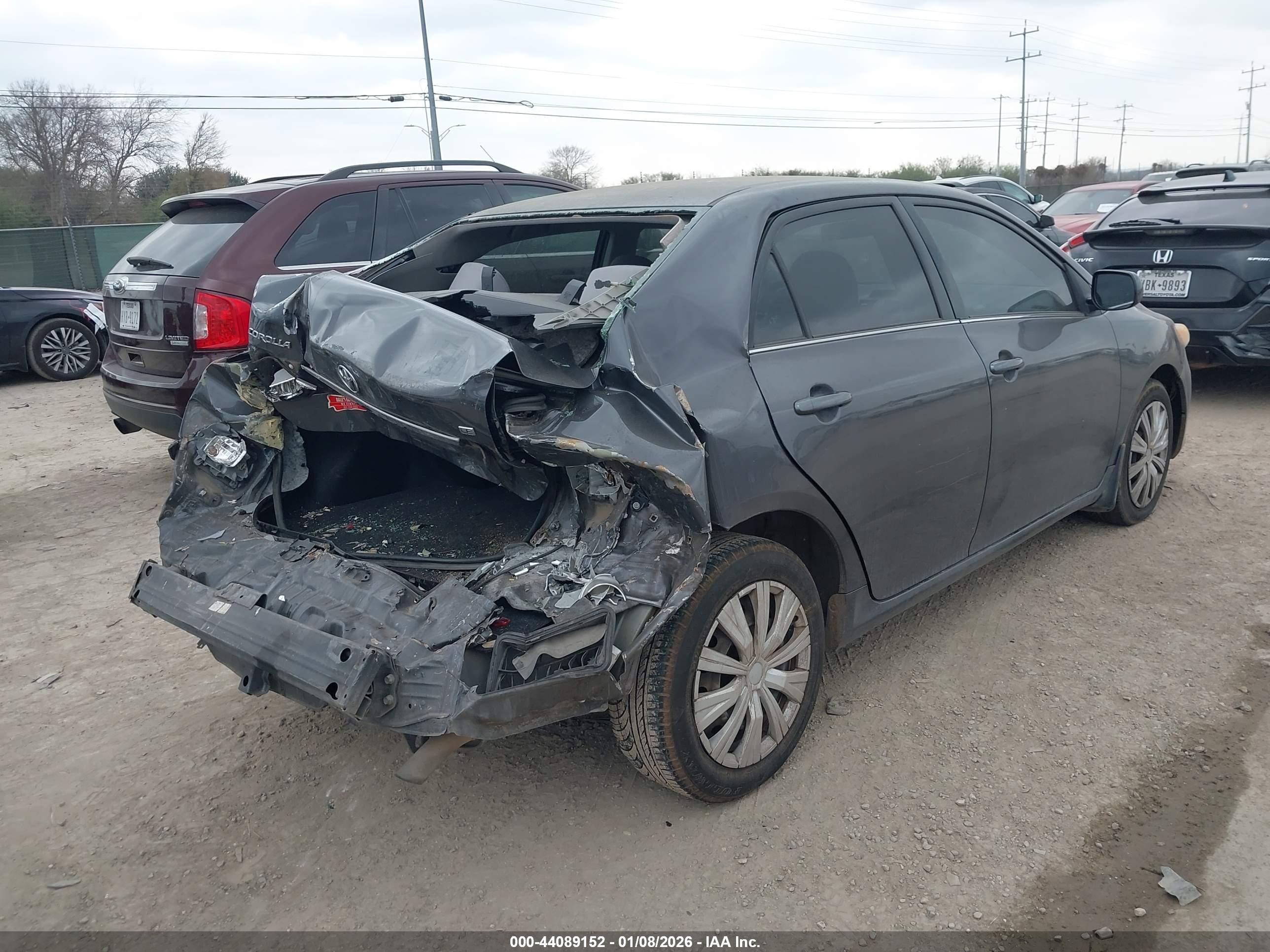 TOYOTA COROLLA image 4