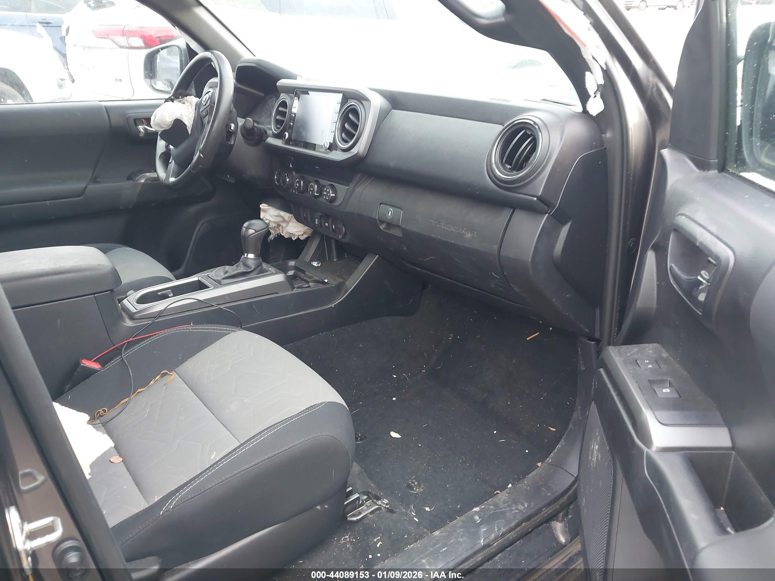 TOYOTA TACOMA image 5