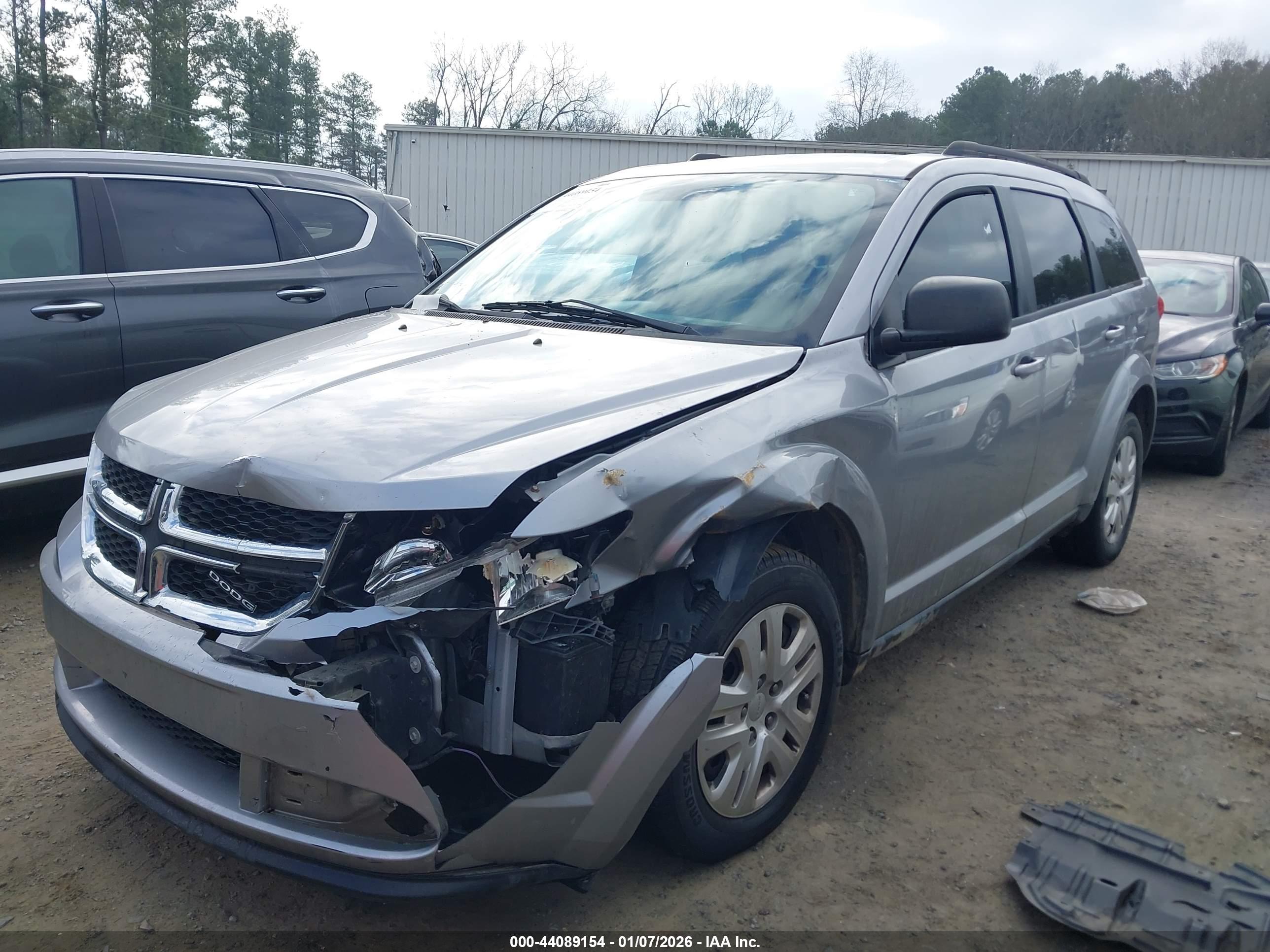 DODGE JOURNEY image 2