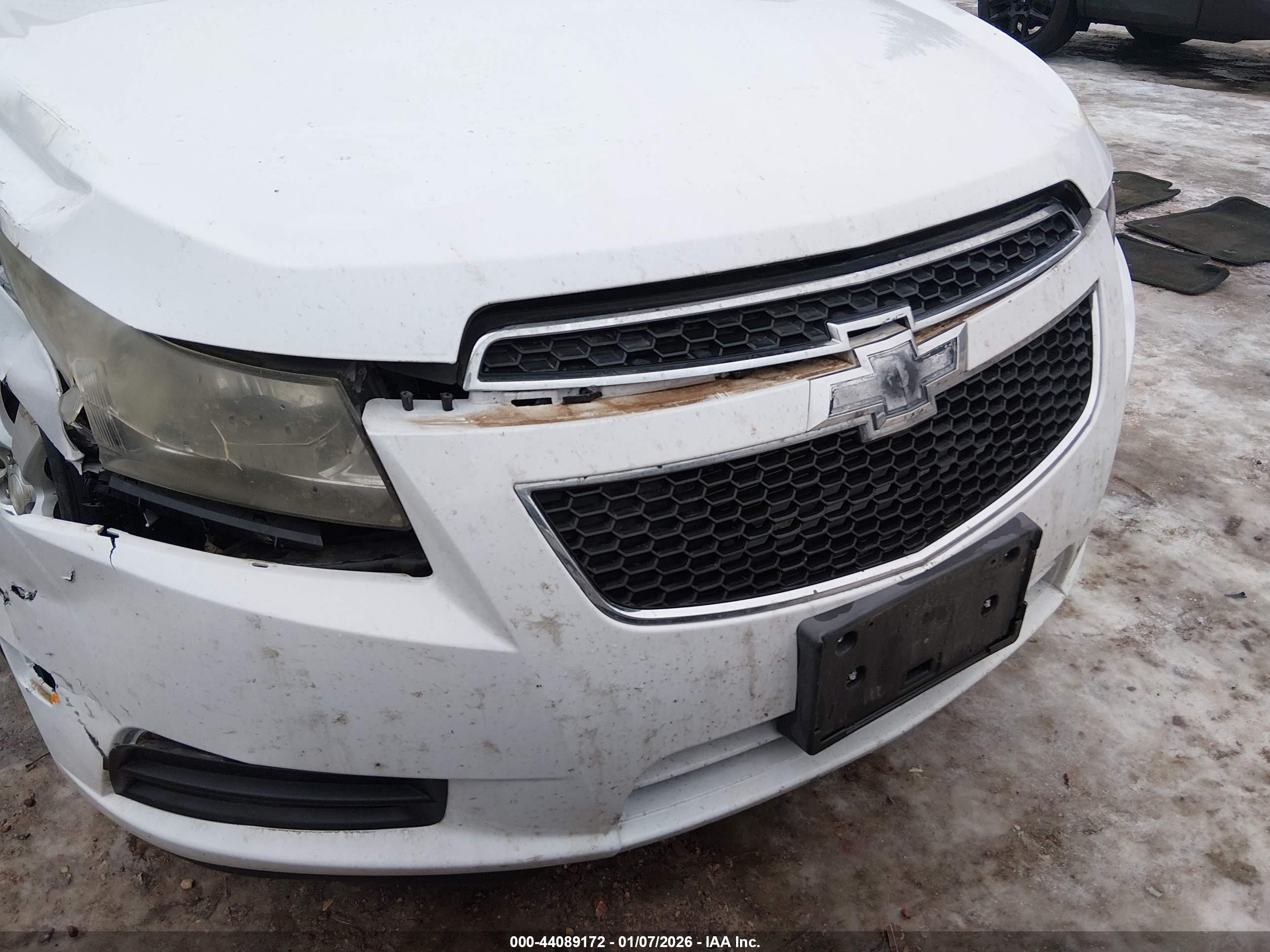 CHEVROLET CRUZE image 6