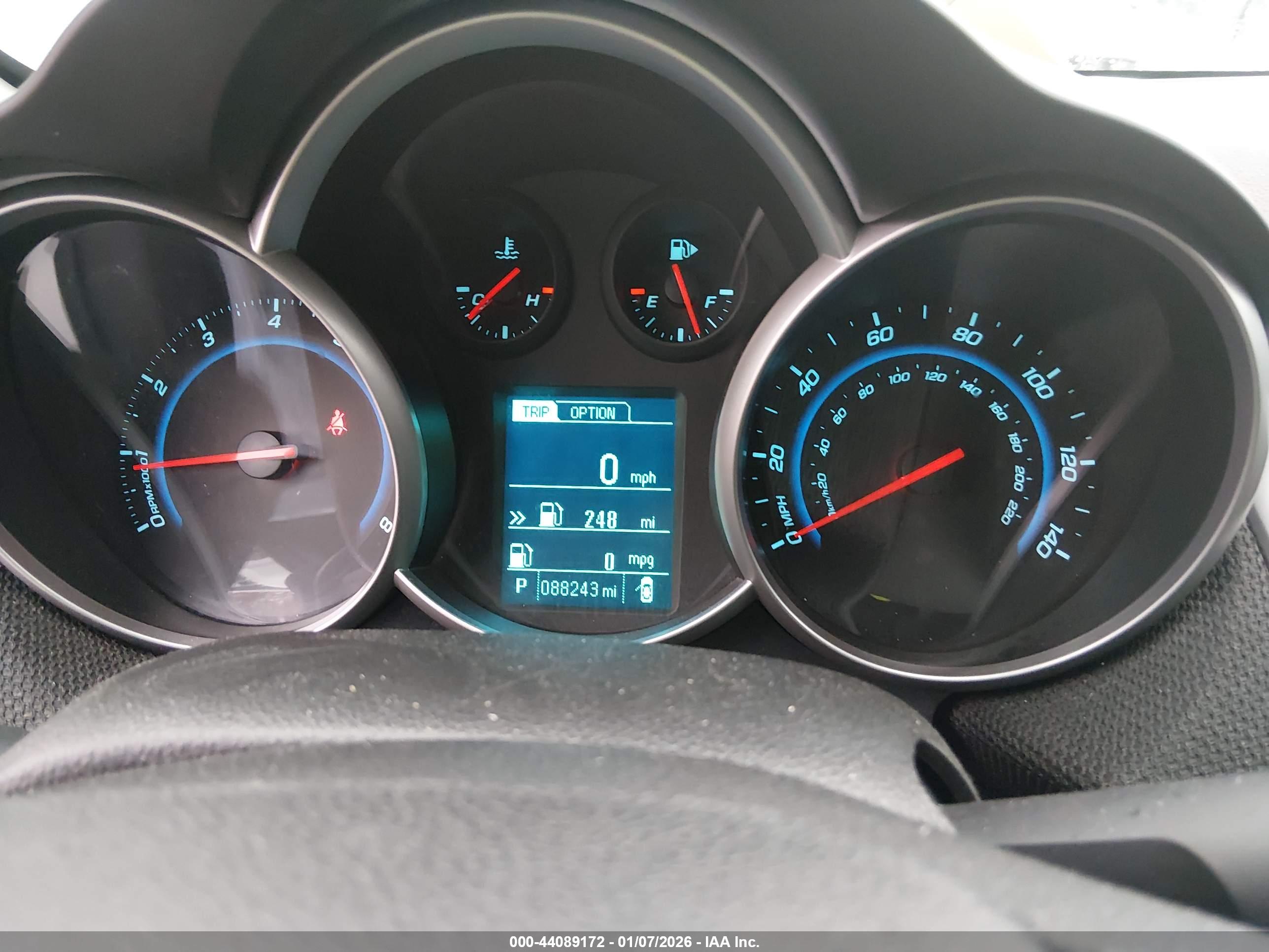 CHEVROLET CRUZE image 7