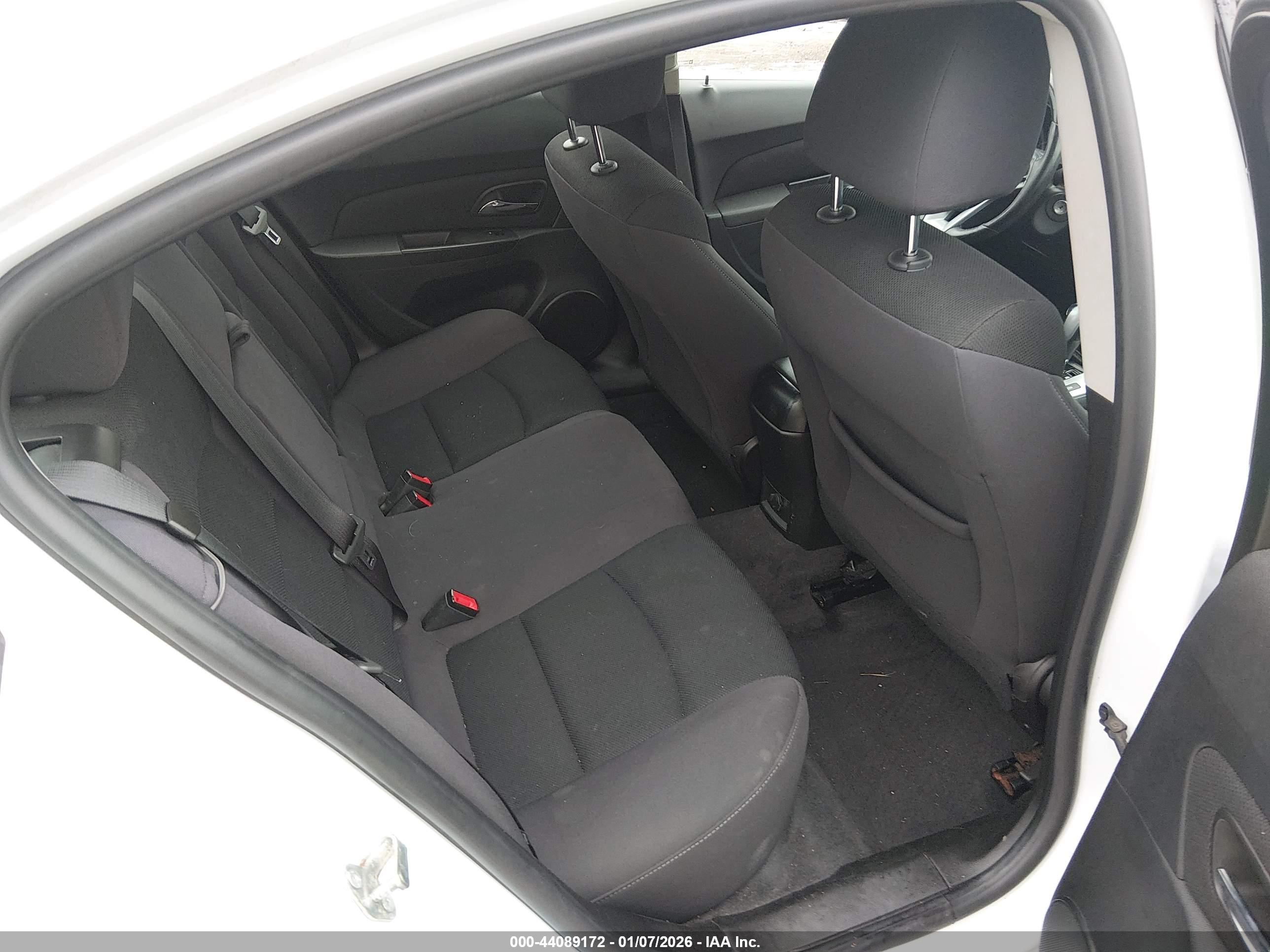 CHEVROLET CRUZE image 8