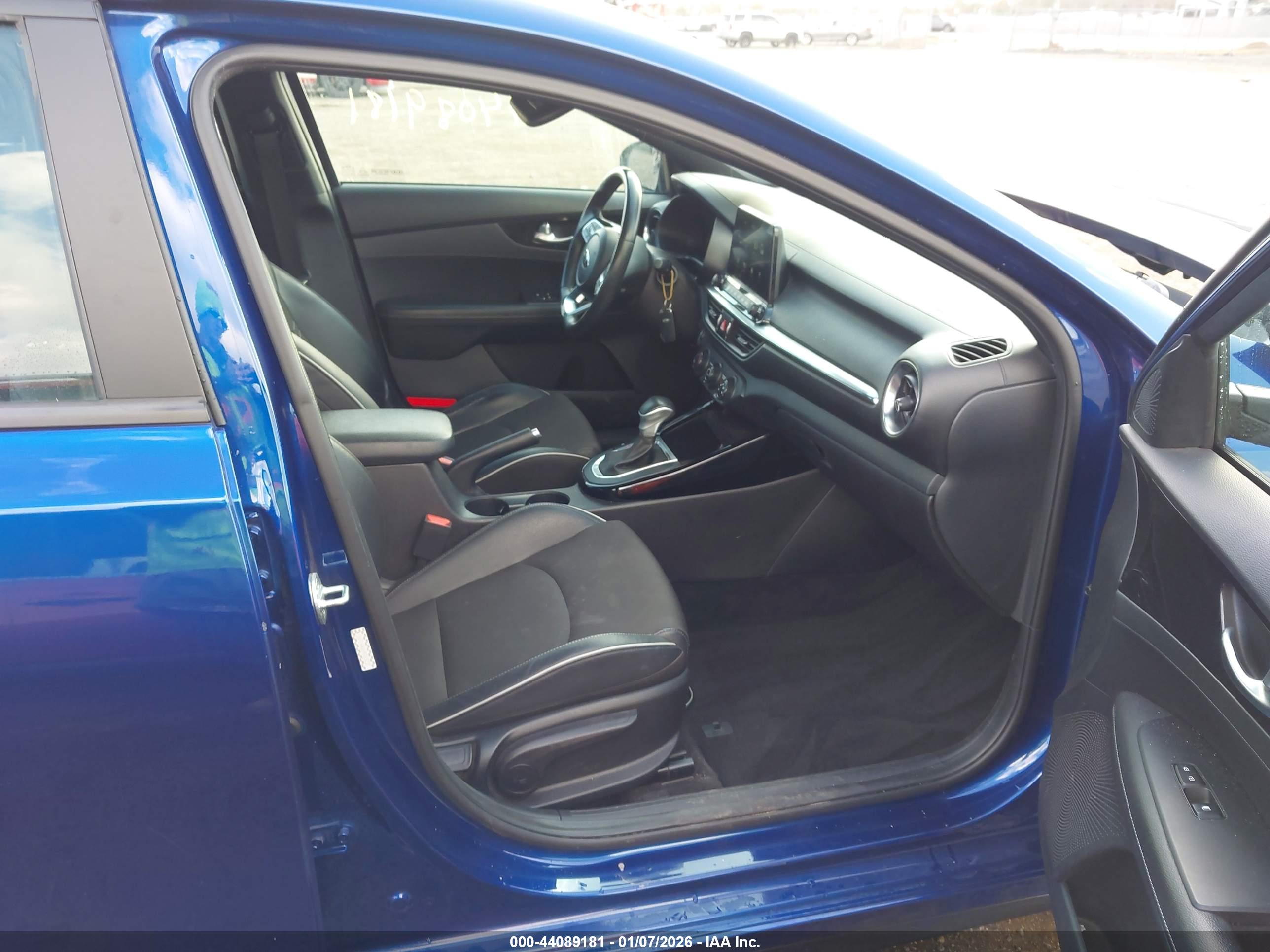 KIA FORTE image 5