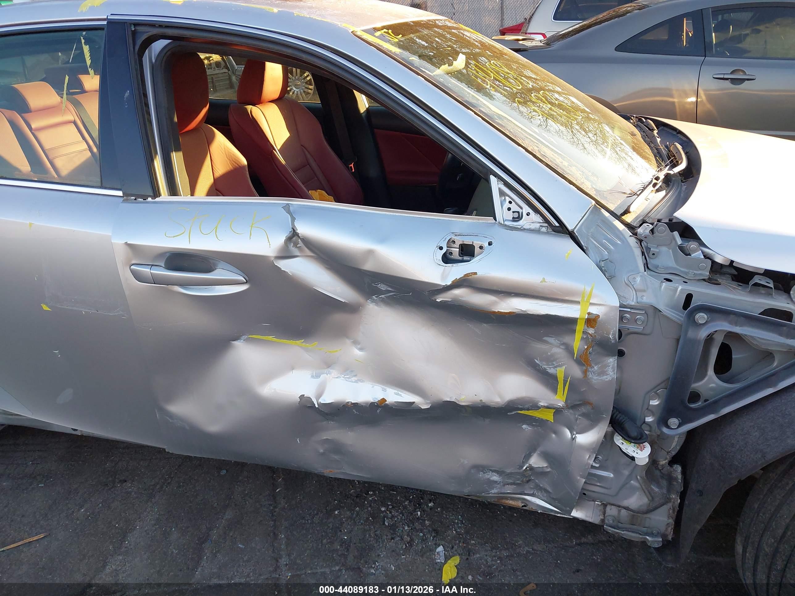LEXUS IS image 6