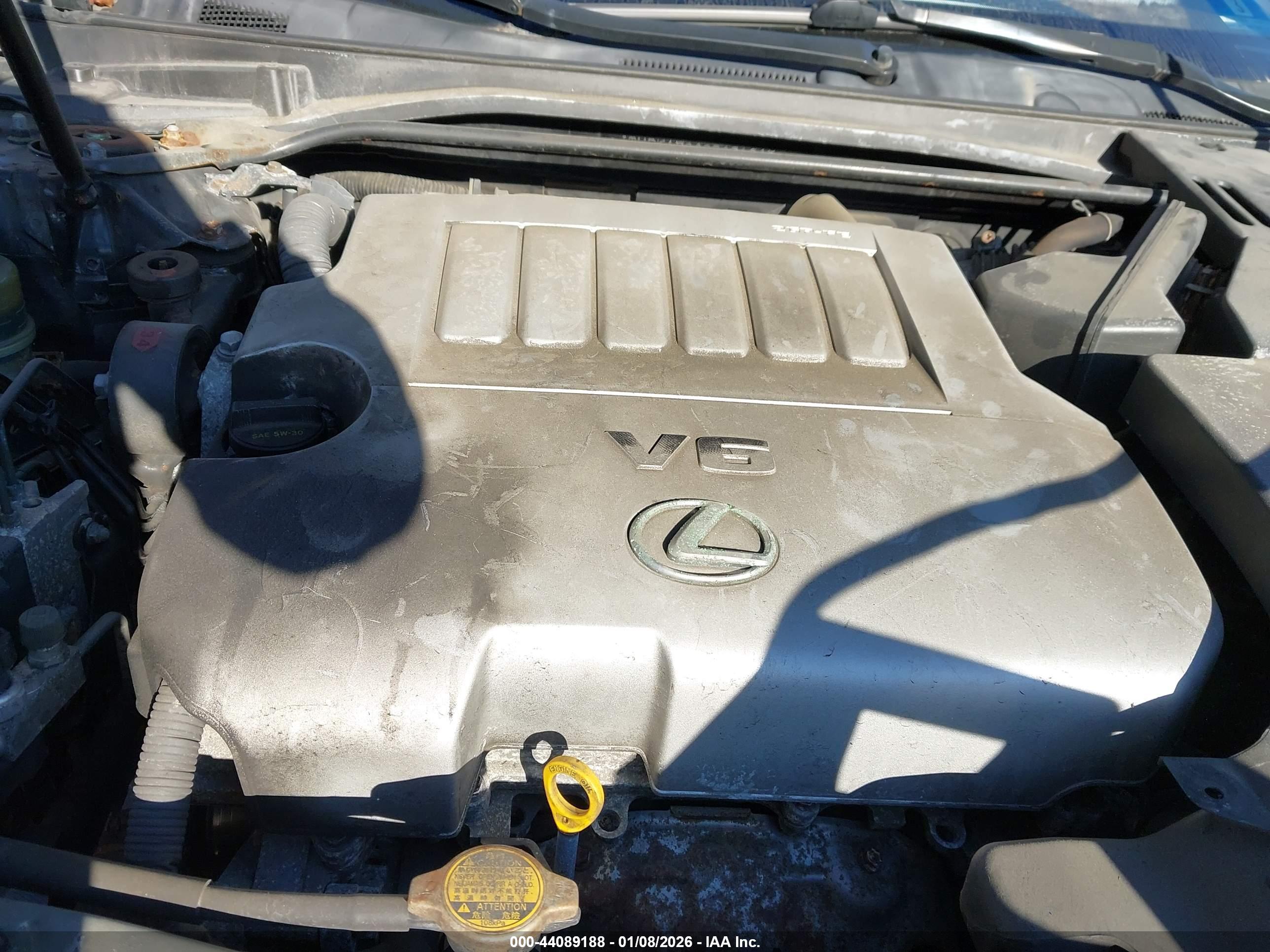 LEXUS ES image 10
