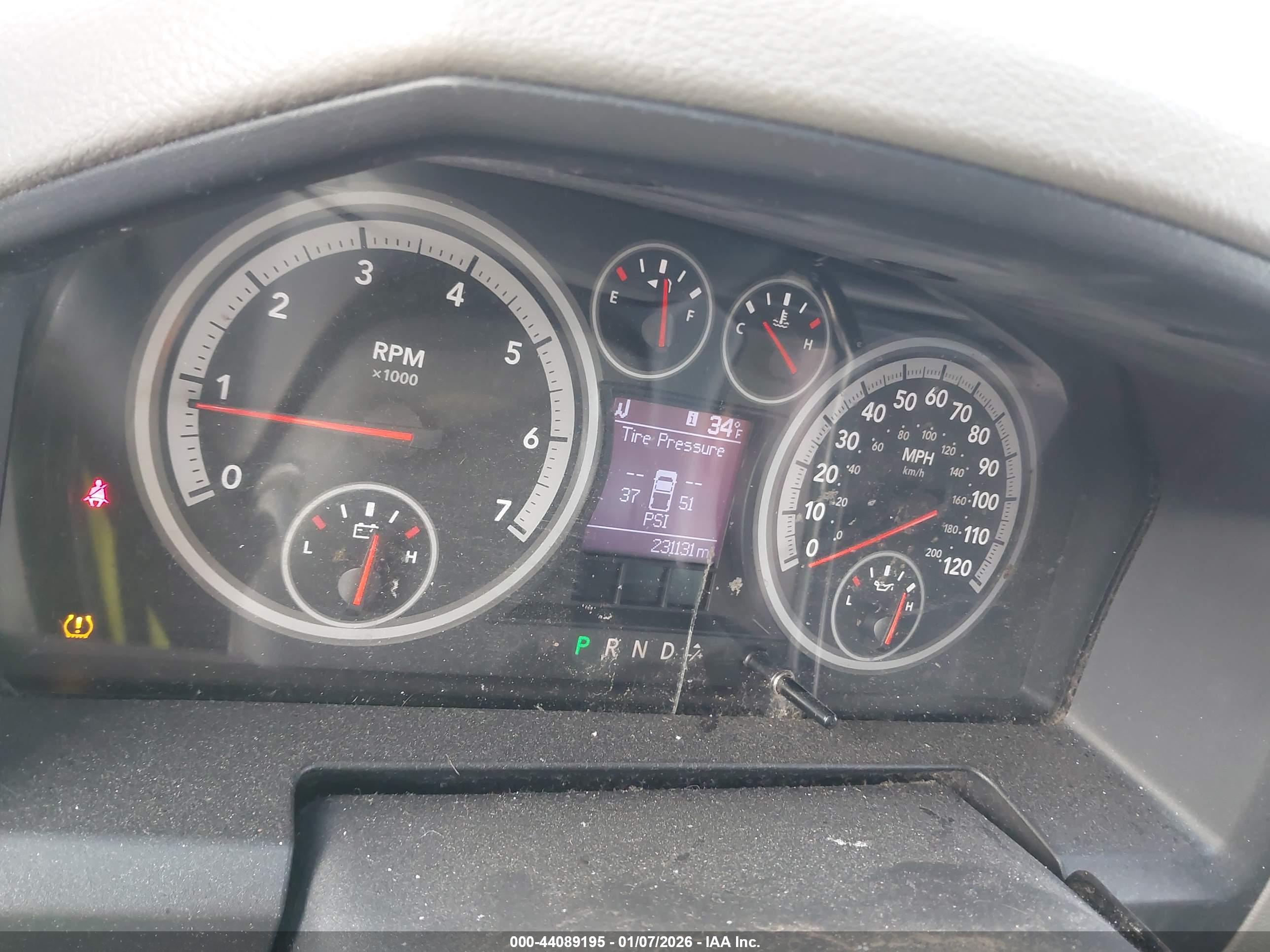 DODGE RAM image 7