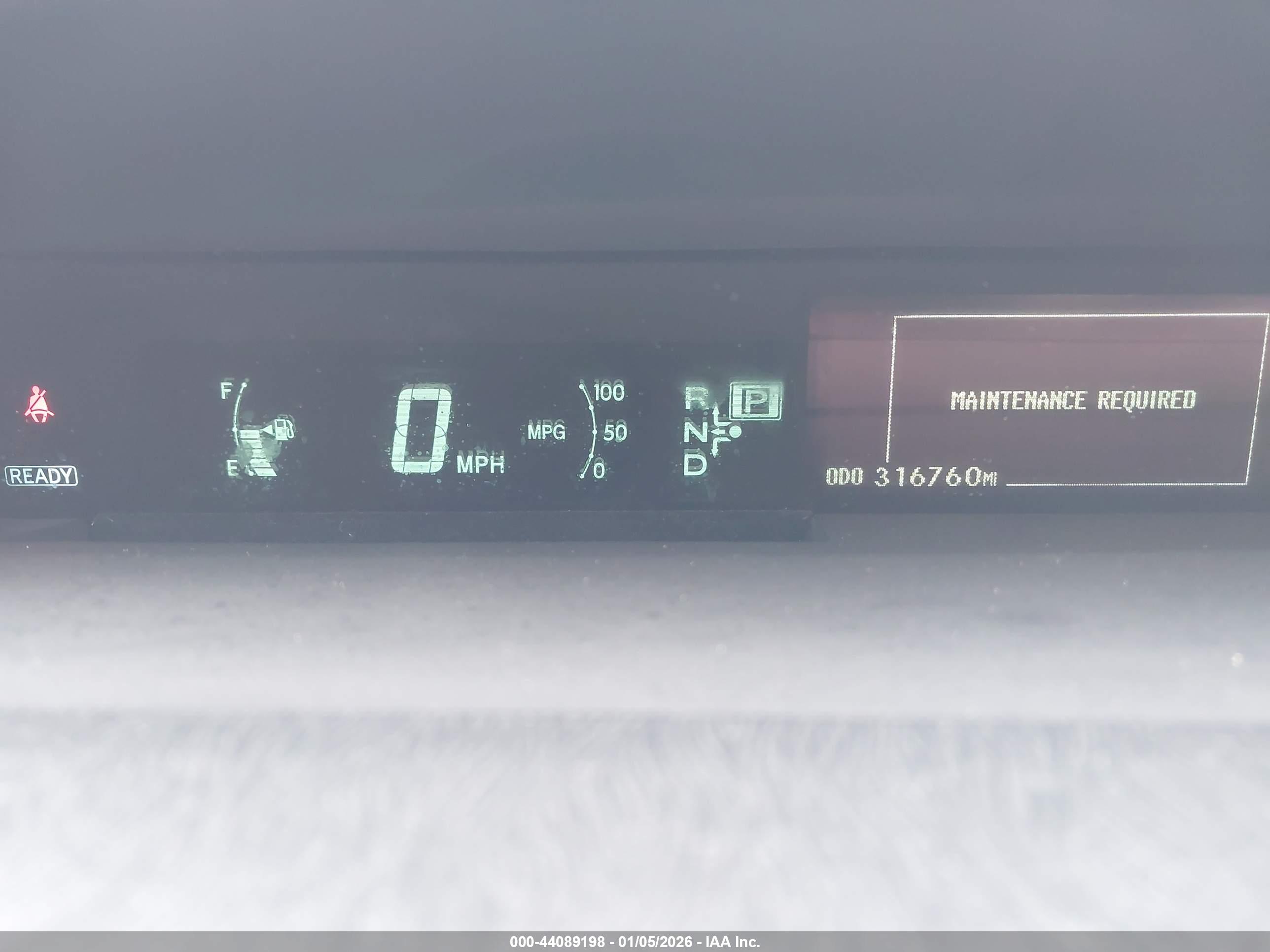 TOYOTA PRIUS image 7