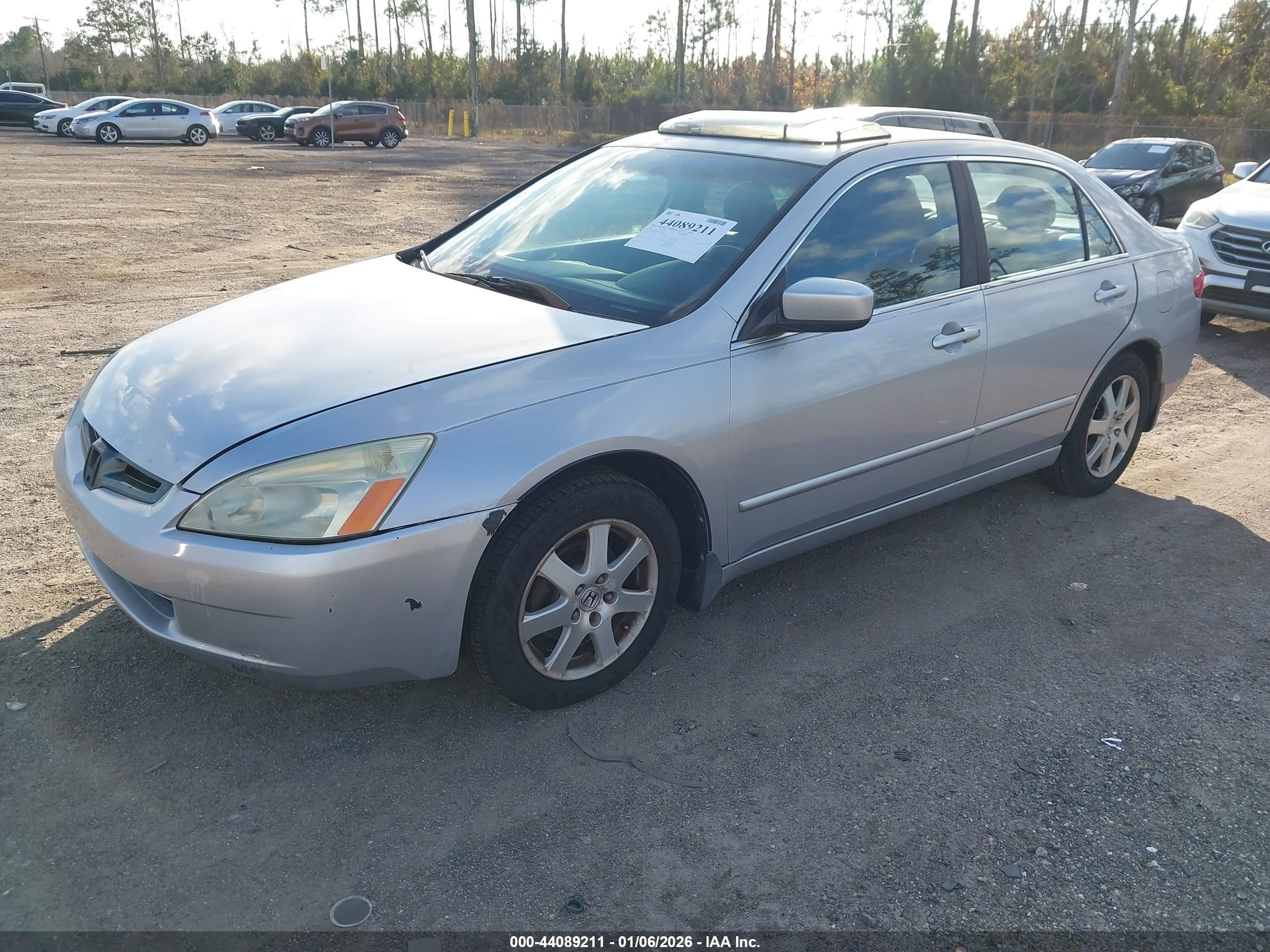 HONDA ACCORD image 2