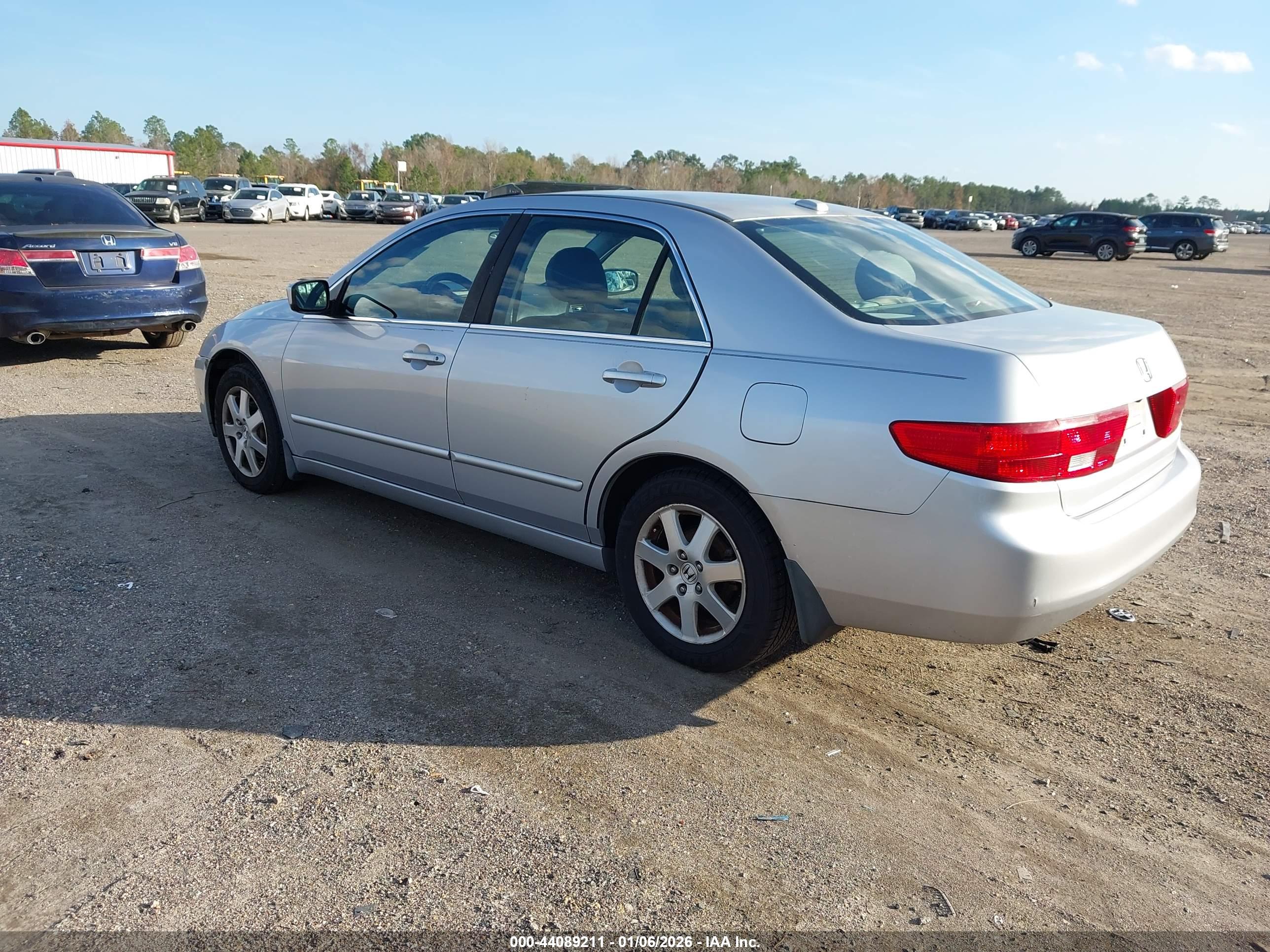 HONDA ACCORD image 3