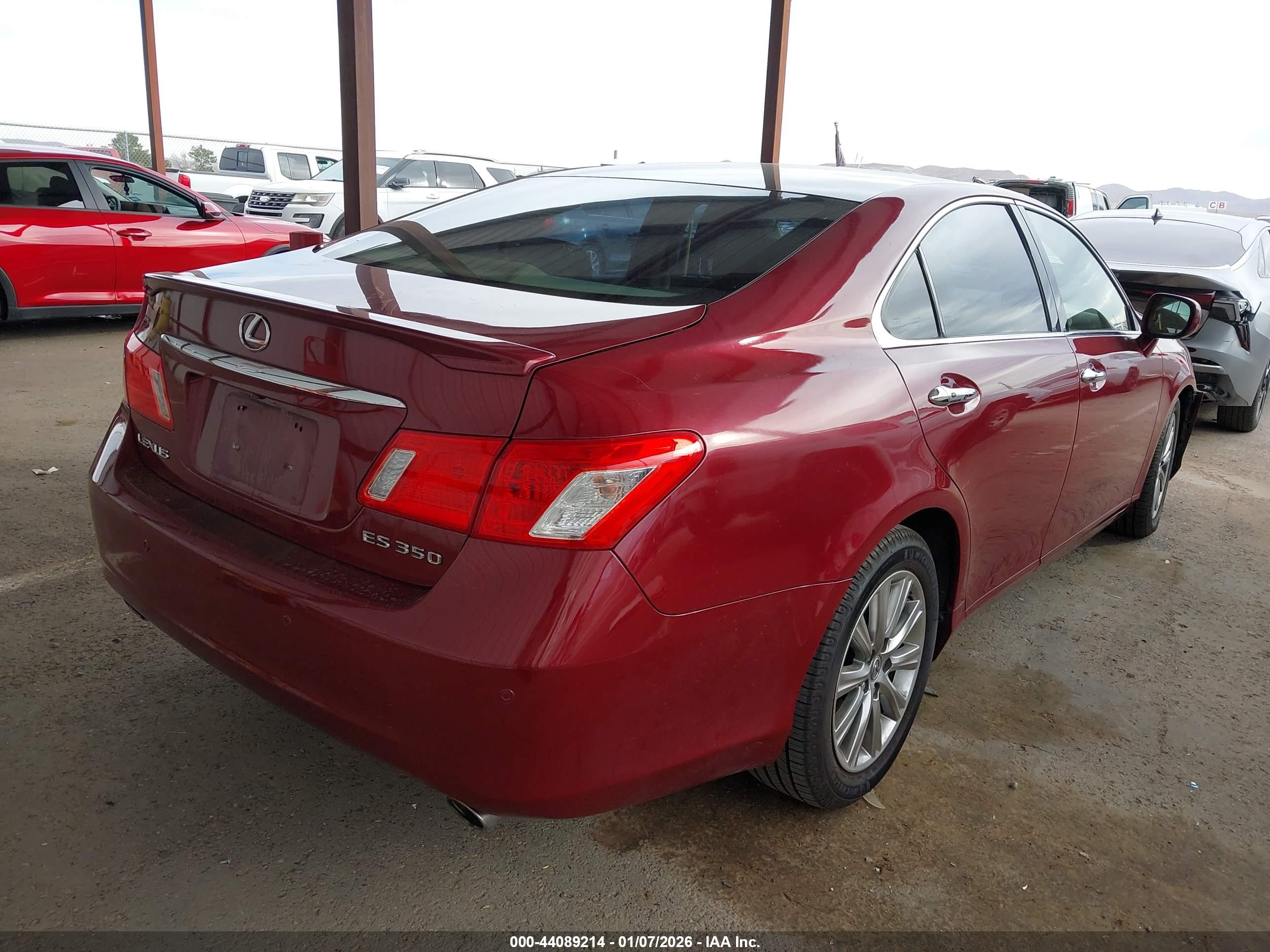 LEXUS ES image 4