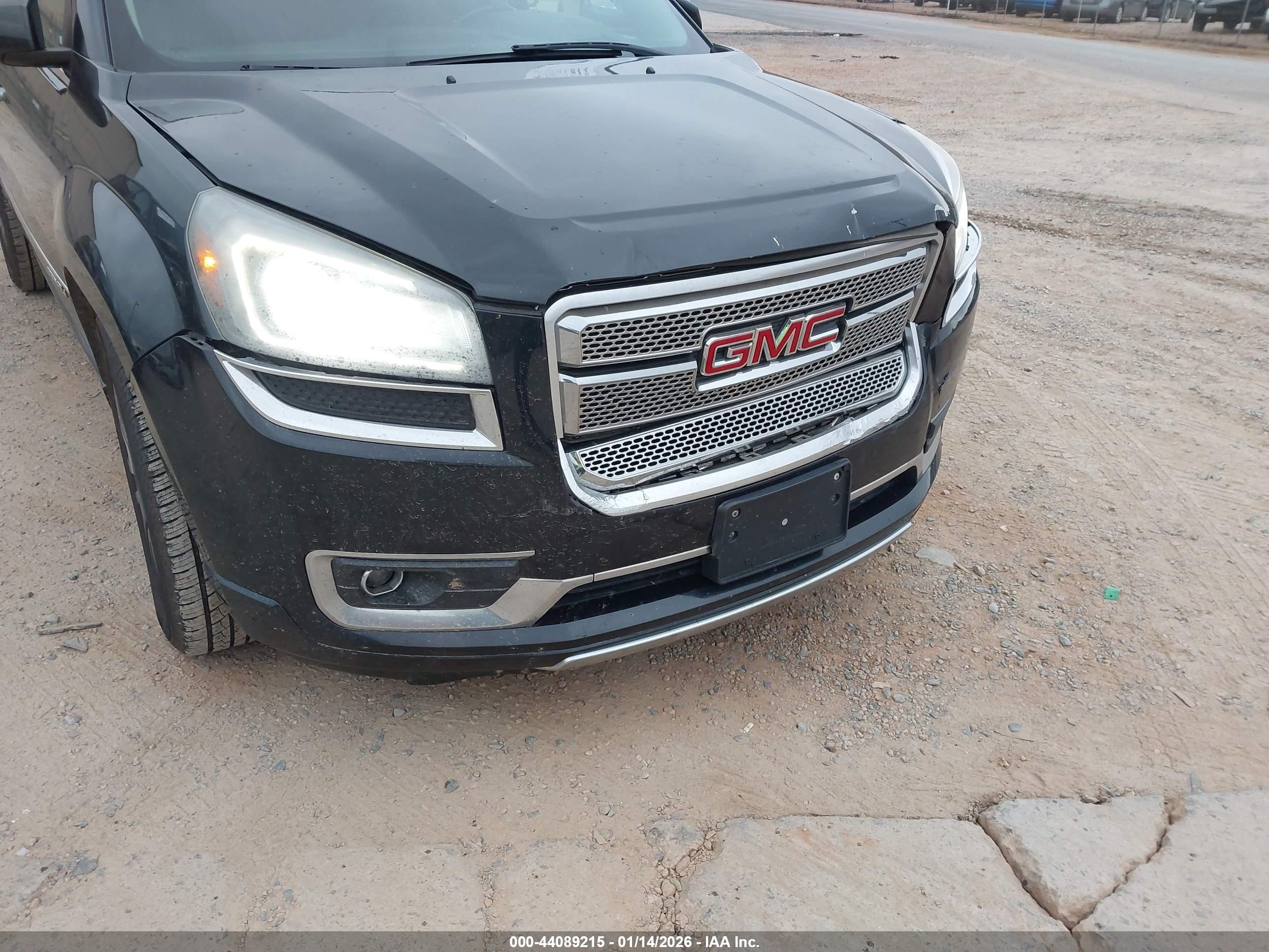 GMC ACADIA image 6