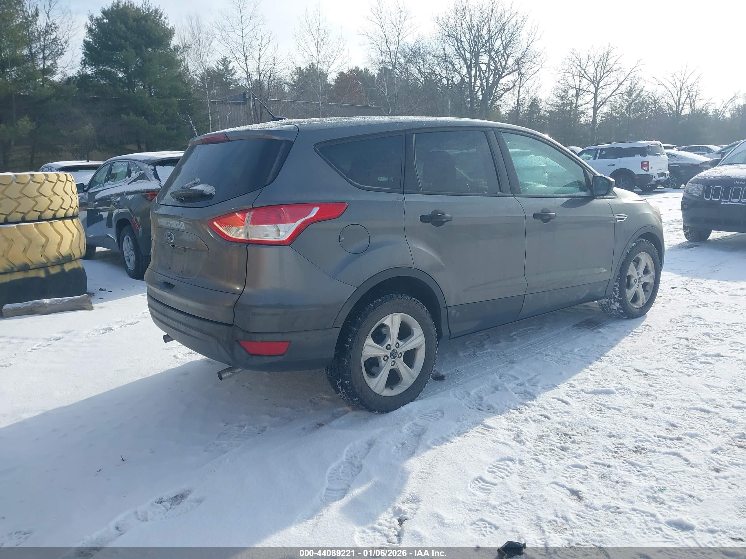 FORD ESCAPE image 4