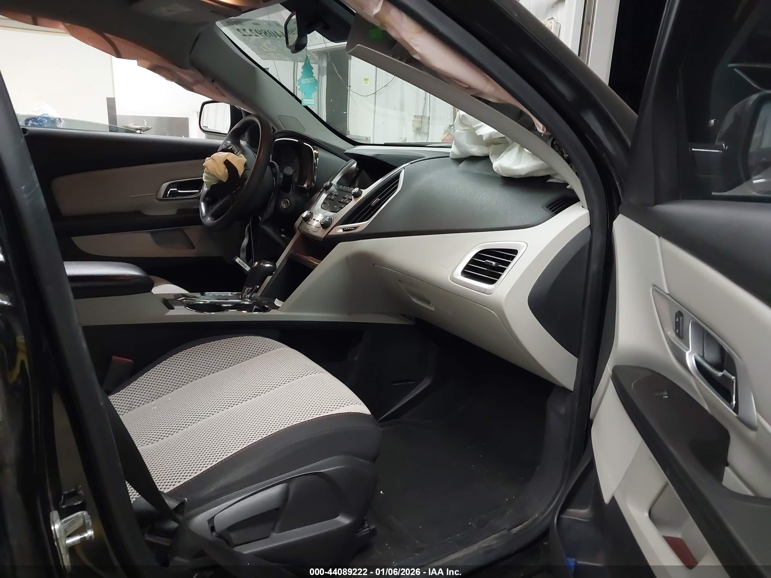 GMC TERRAIN image 5