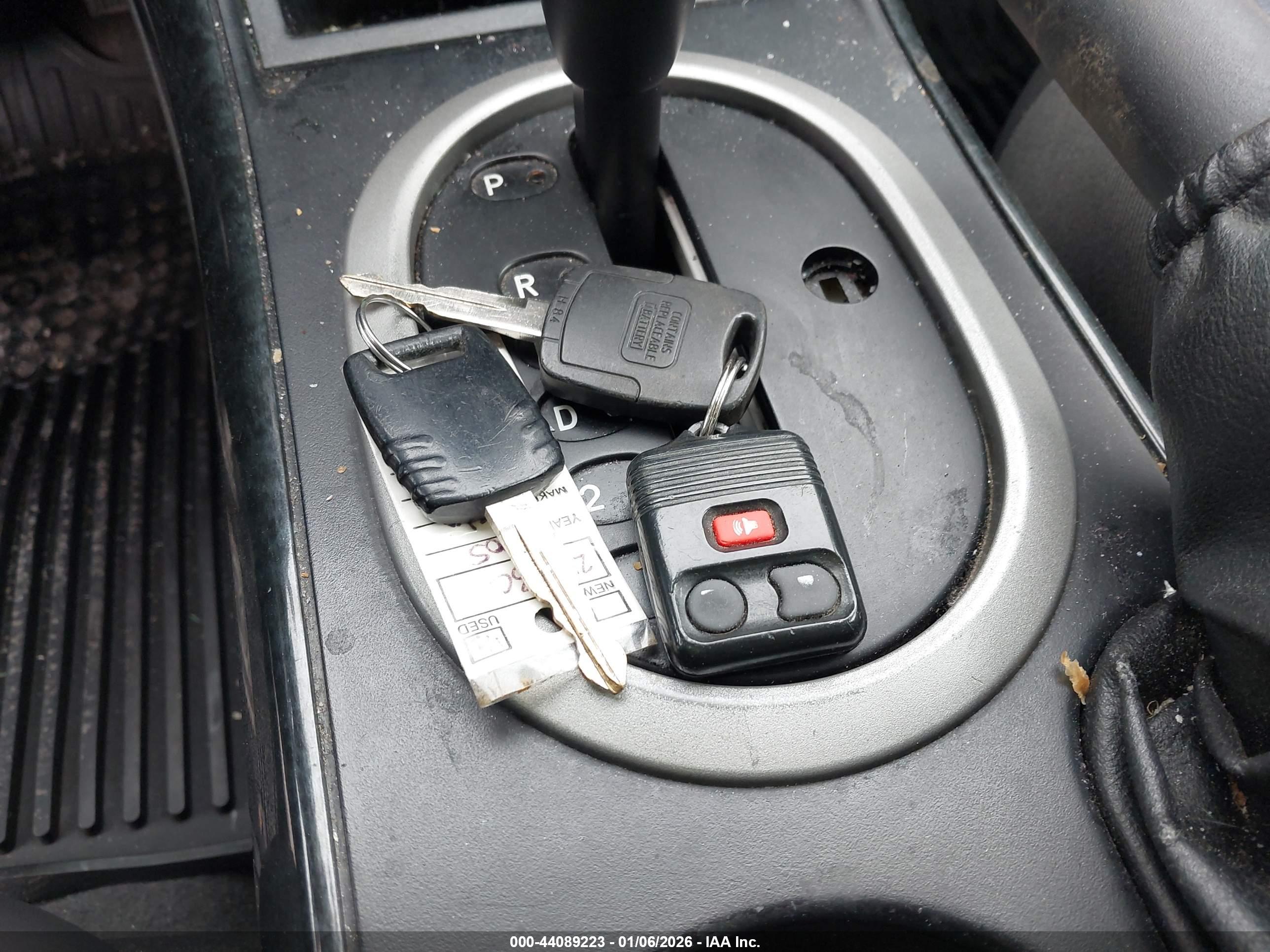 MAZDA TRIBUTE image 11