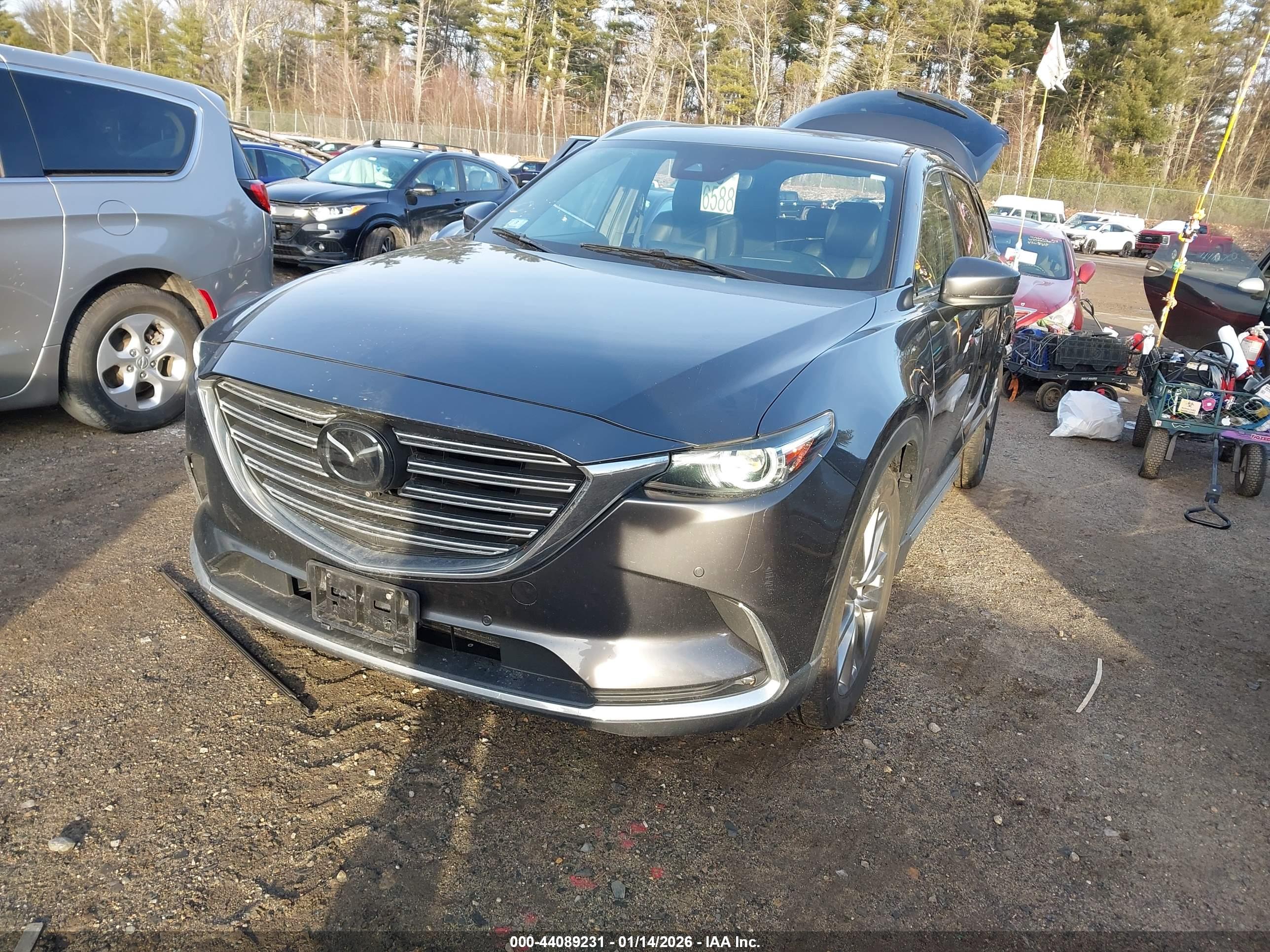 MAZDA CX-9 image 2