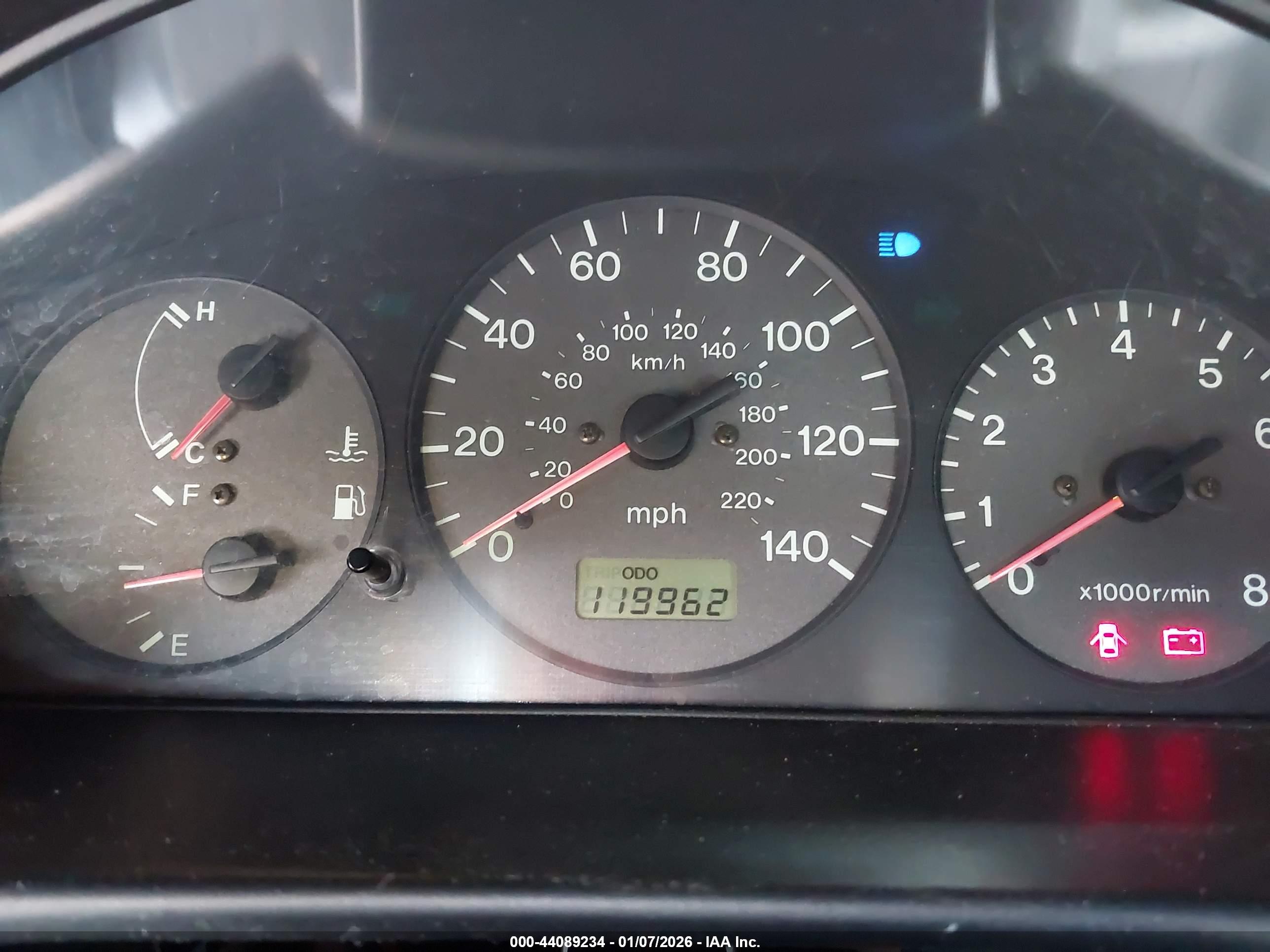 MAZDA PROTEGE image 7