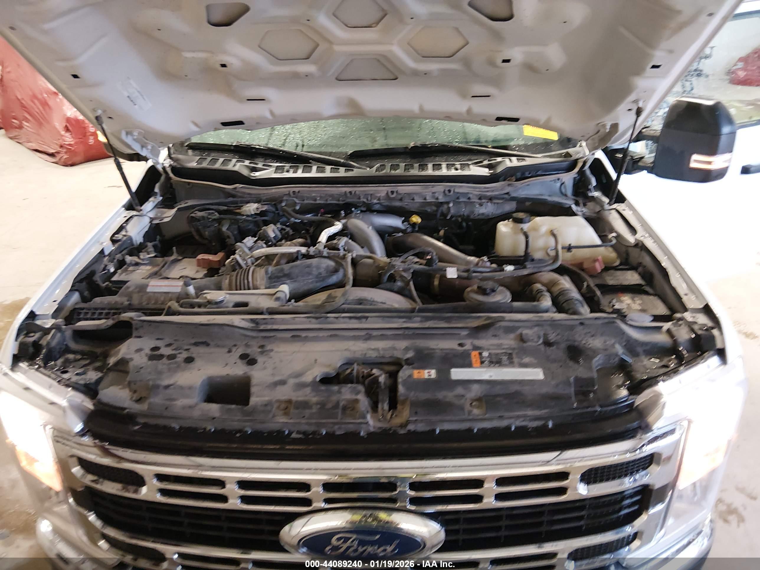 FORD F-250 image 10