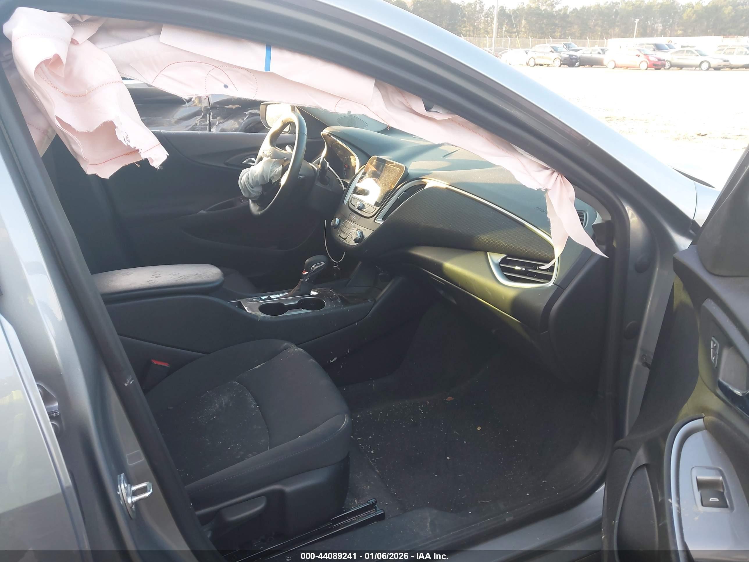 CHEVROLET MALIBU image 5