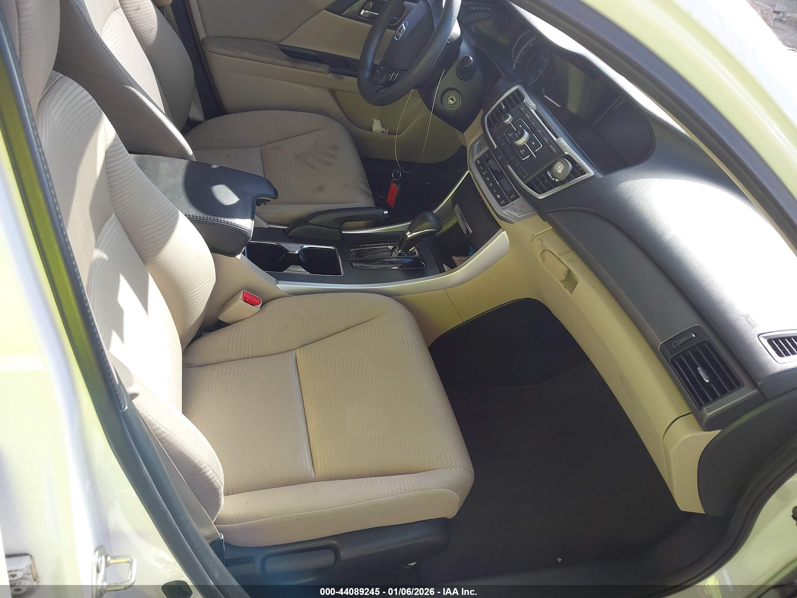HONDA ACCORD image 5