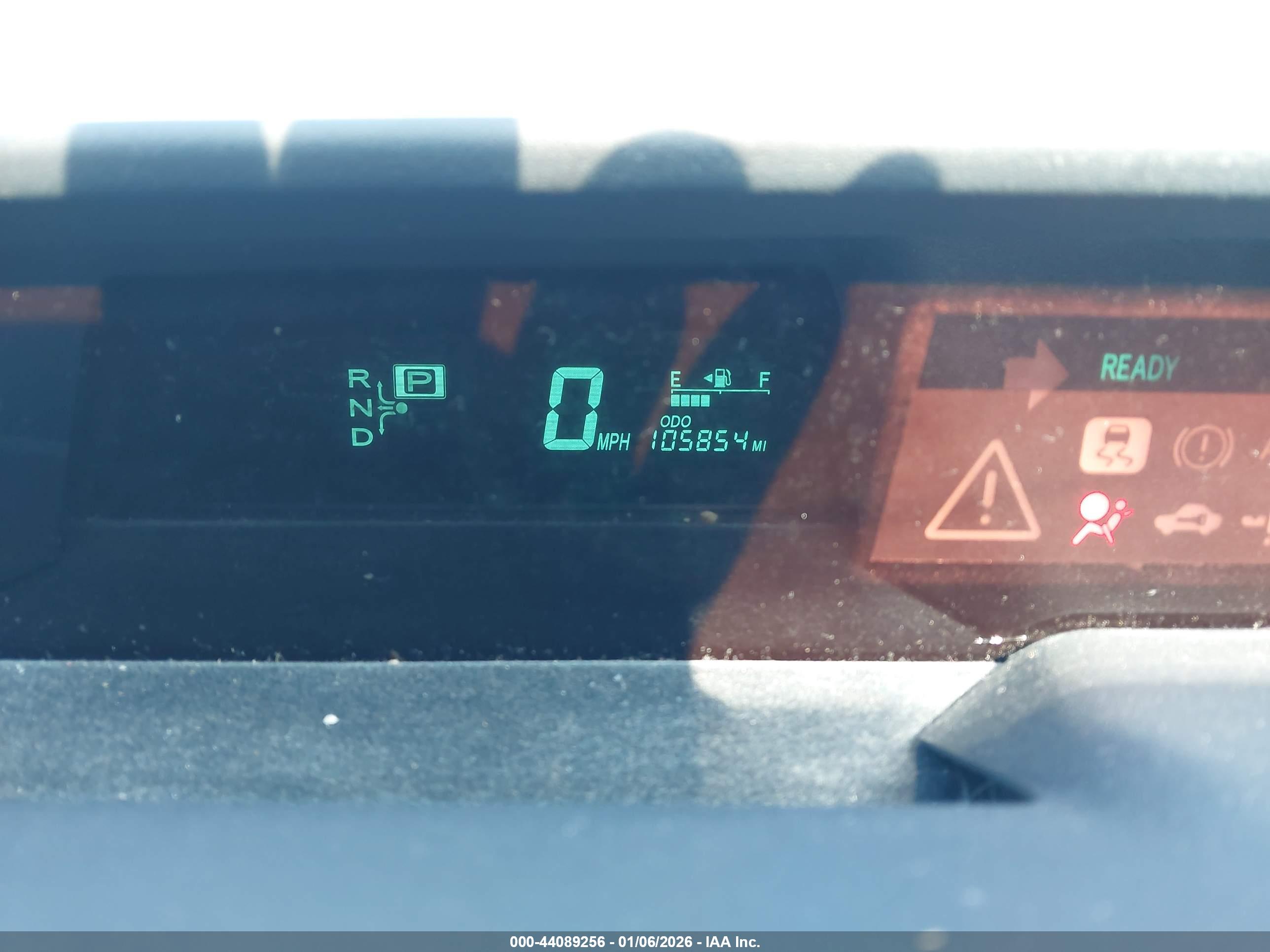TOYOTA PRIUS image 7