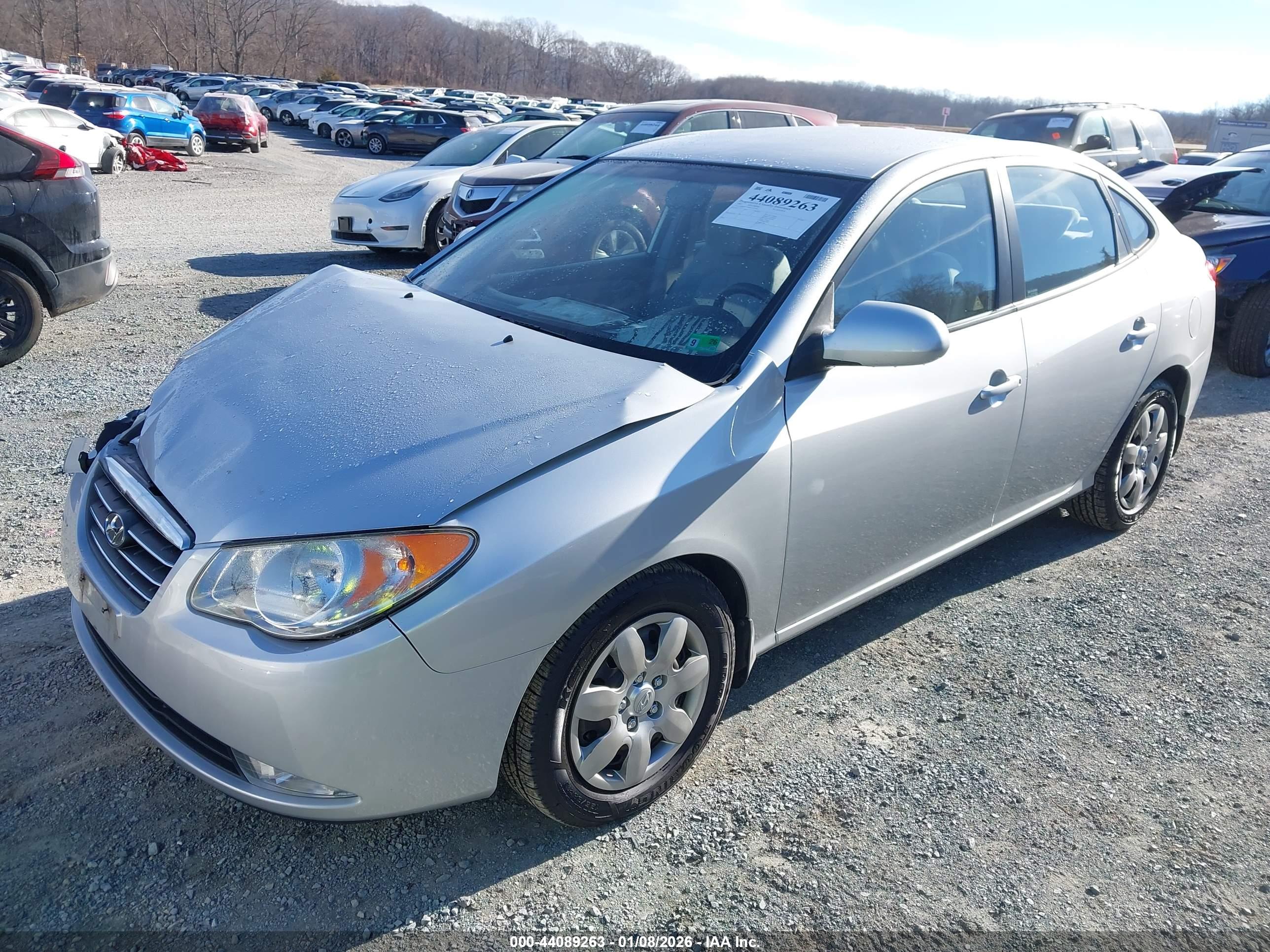HYUNDAI ELANTRA image 2