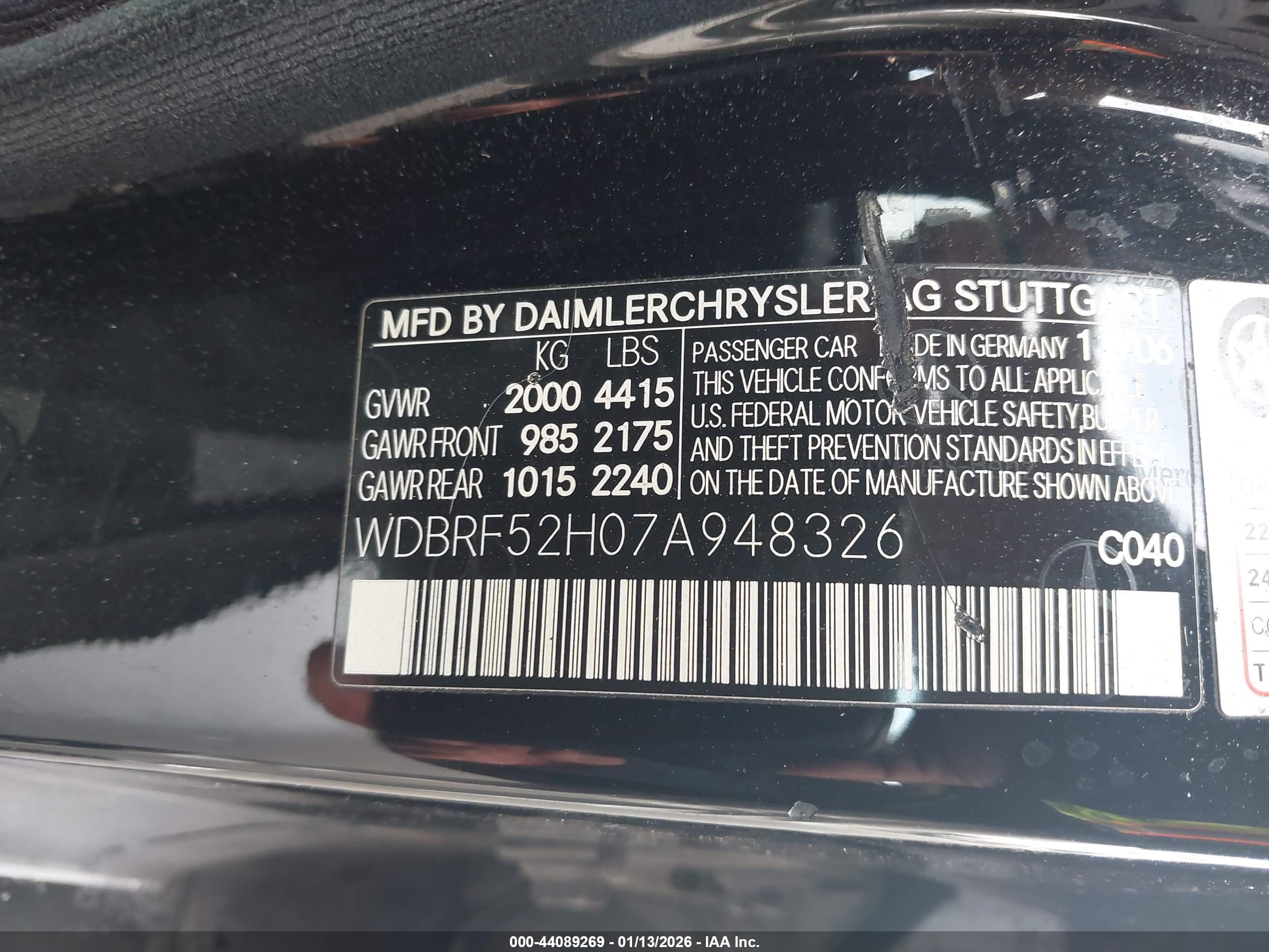 MERCEDES-BENZ C image 9