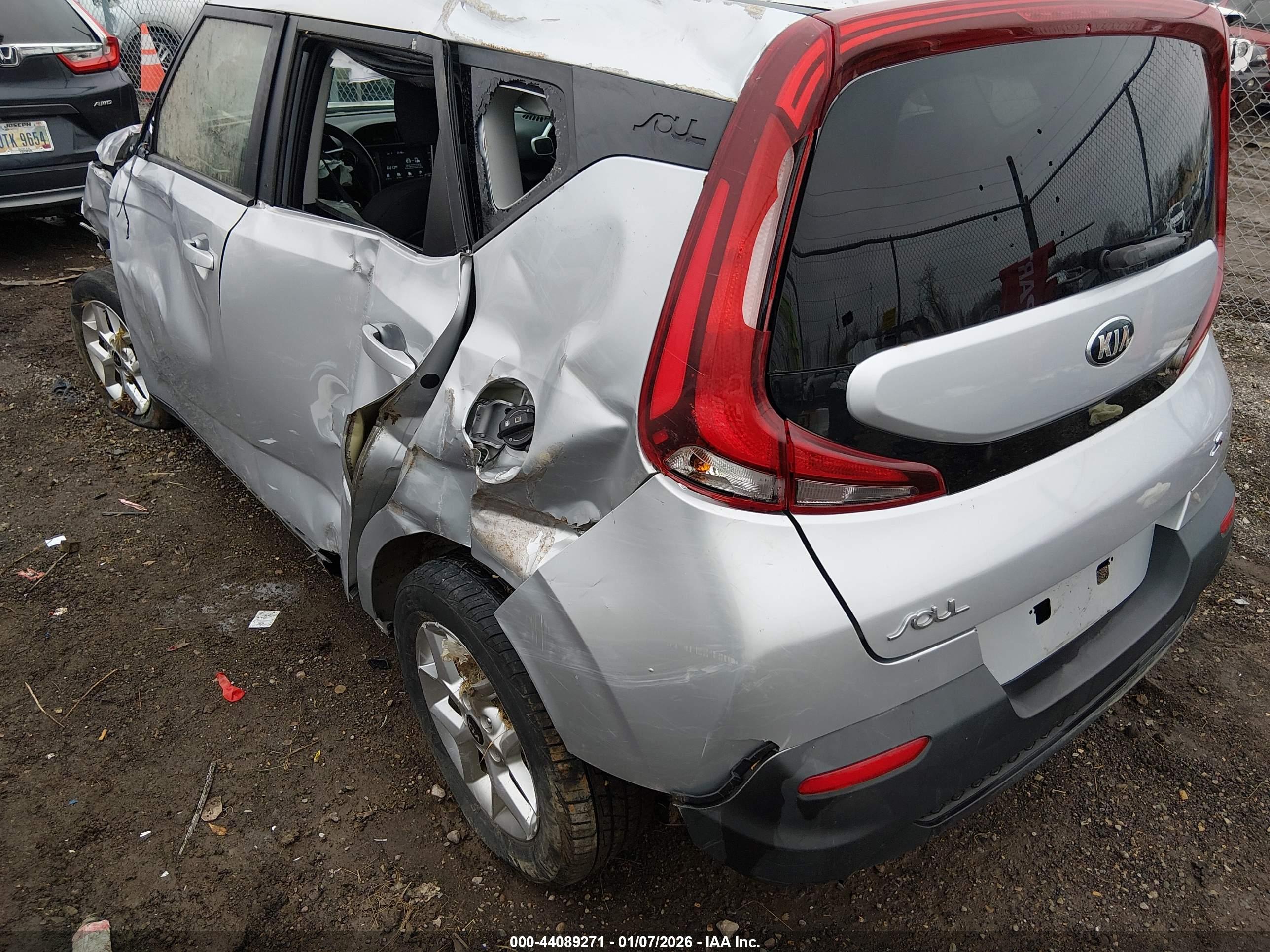 KIA SOUL image 3