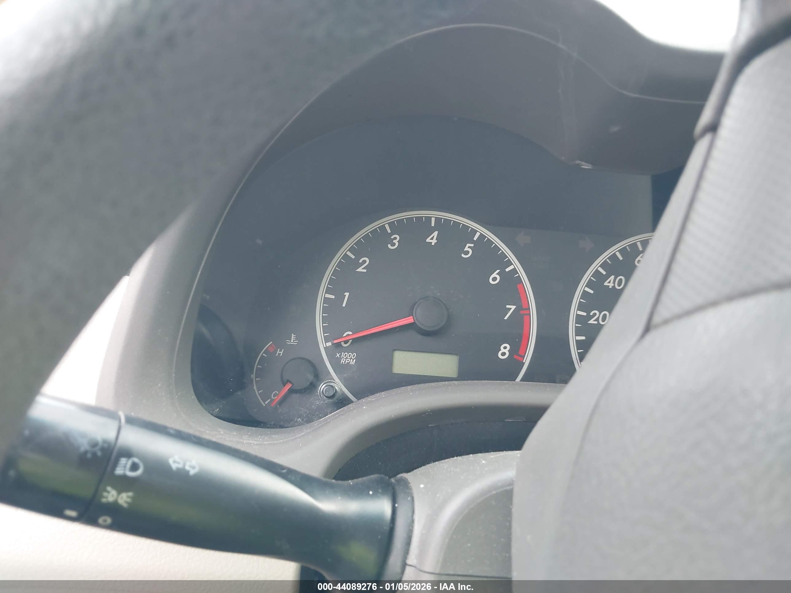 TOYOTA COROLLA image 7