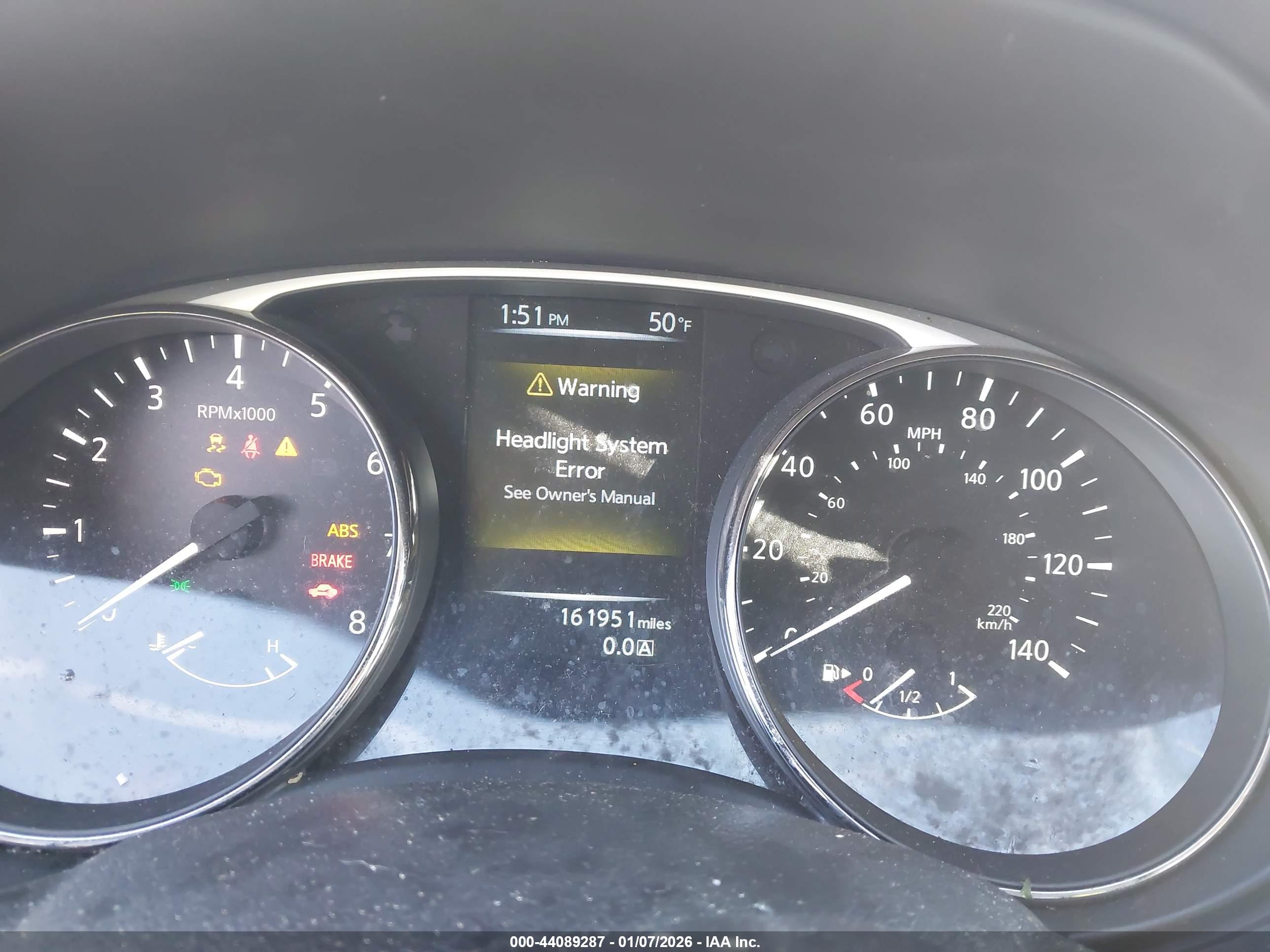 NISSAN ROGUE image 7