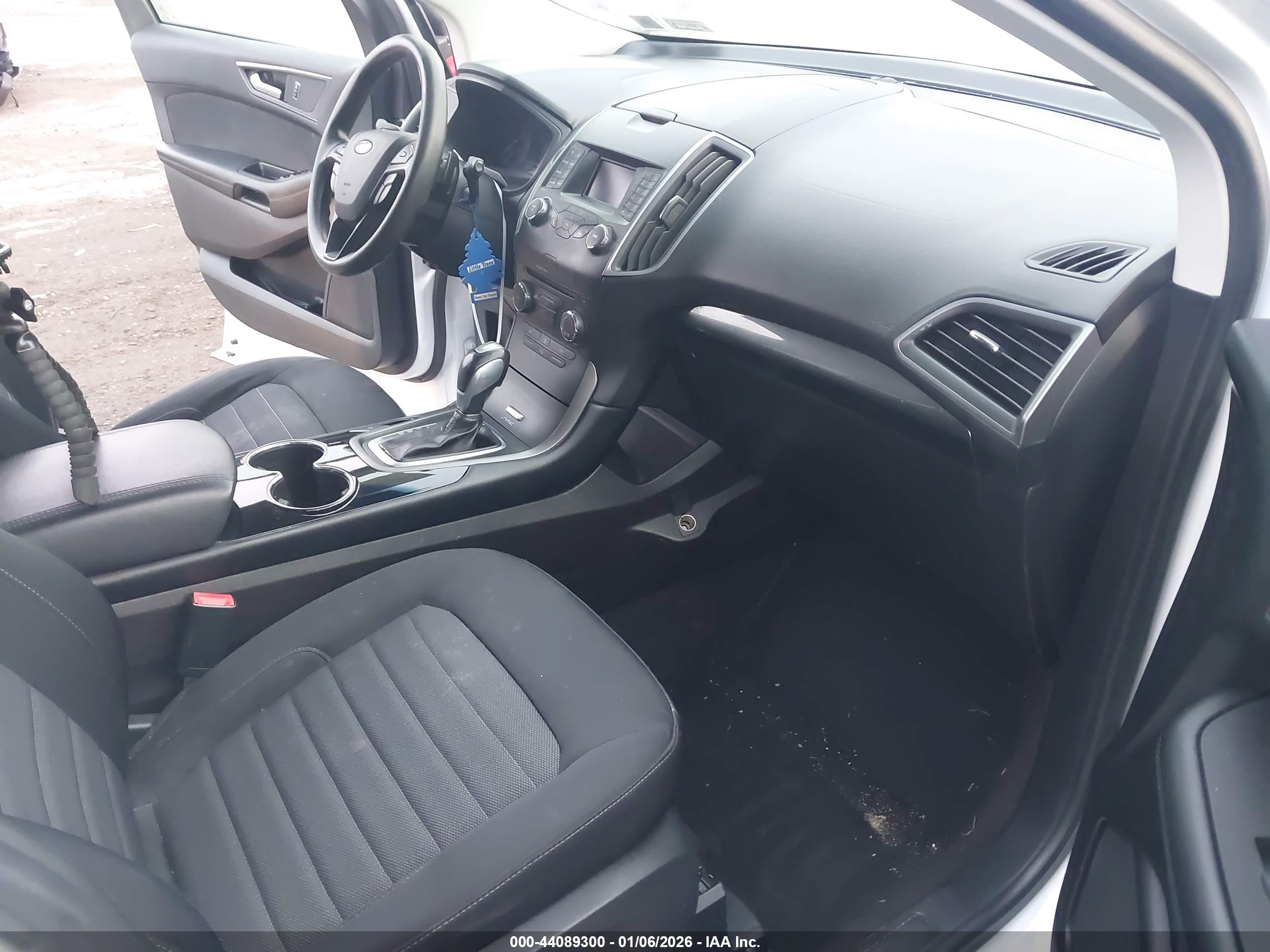 FORD EDGE image 5