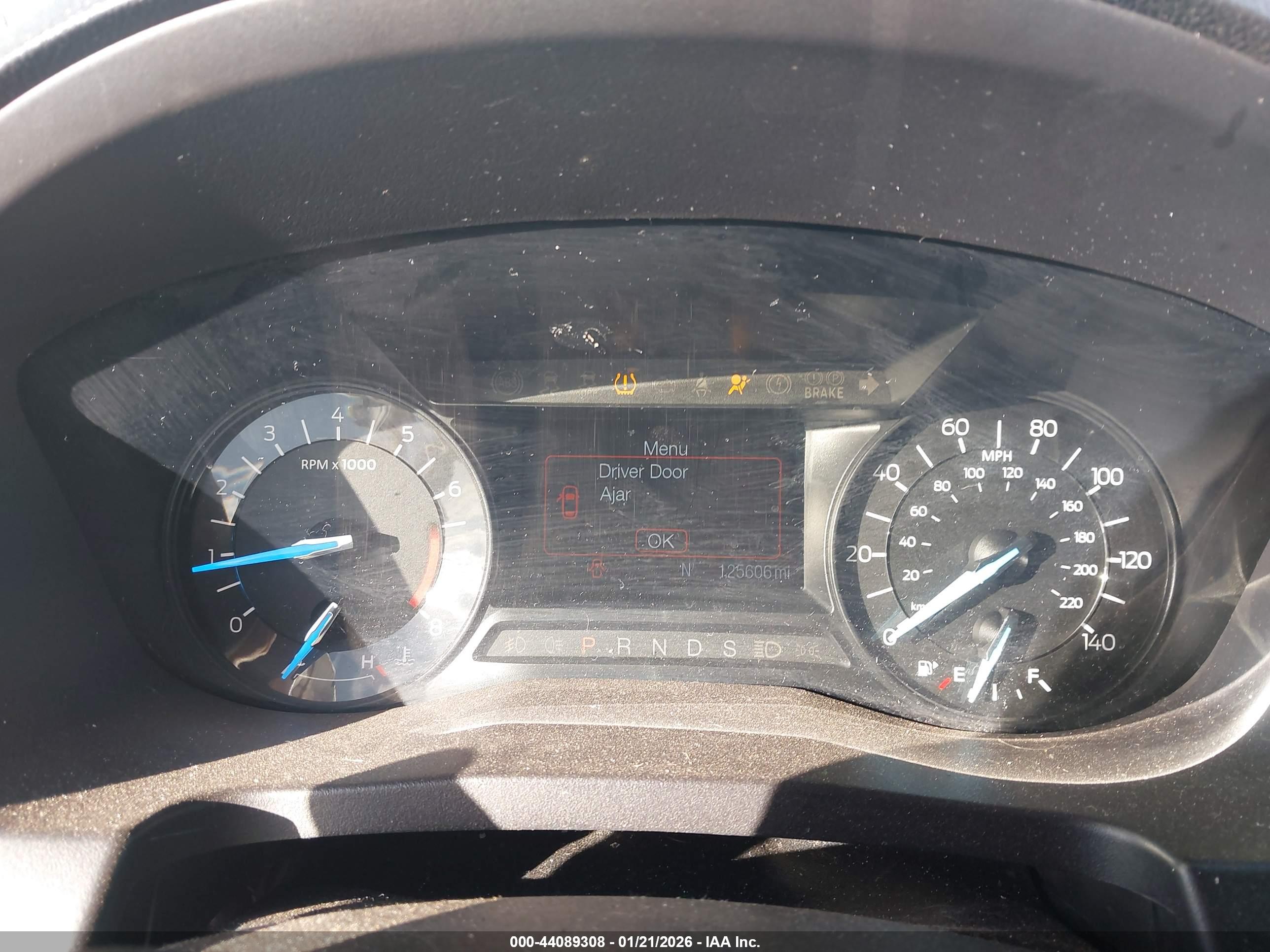 FORD EXPLORER image 7