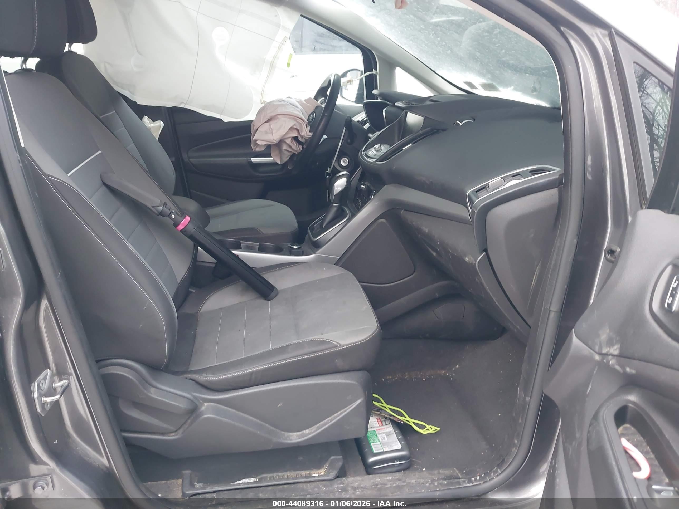 FORD C-MAX image 5