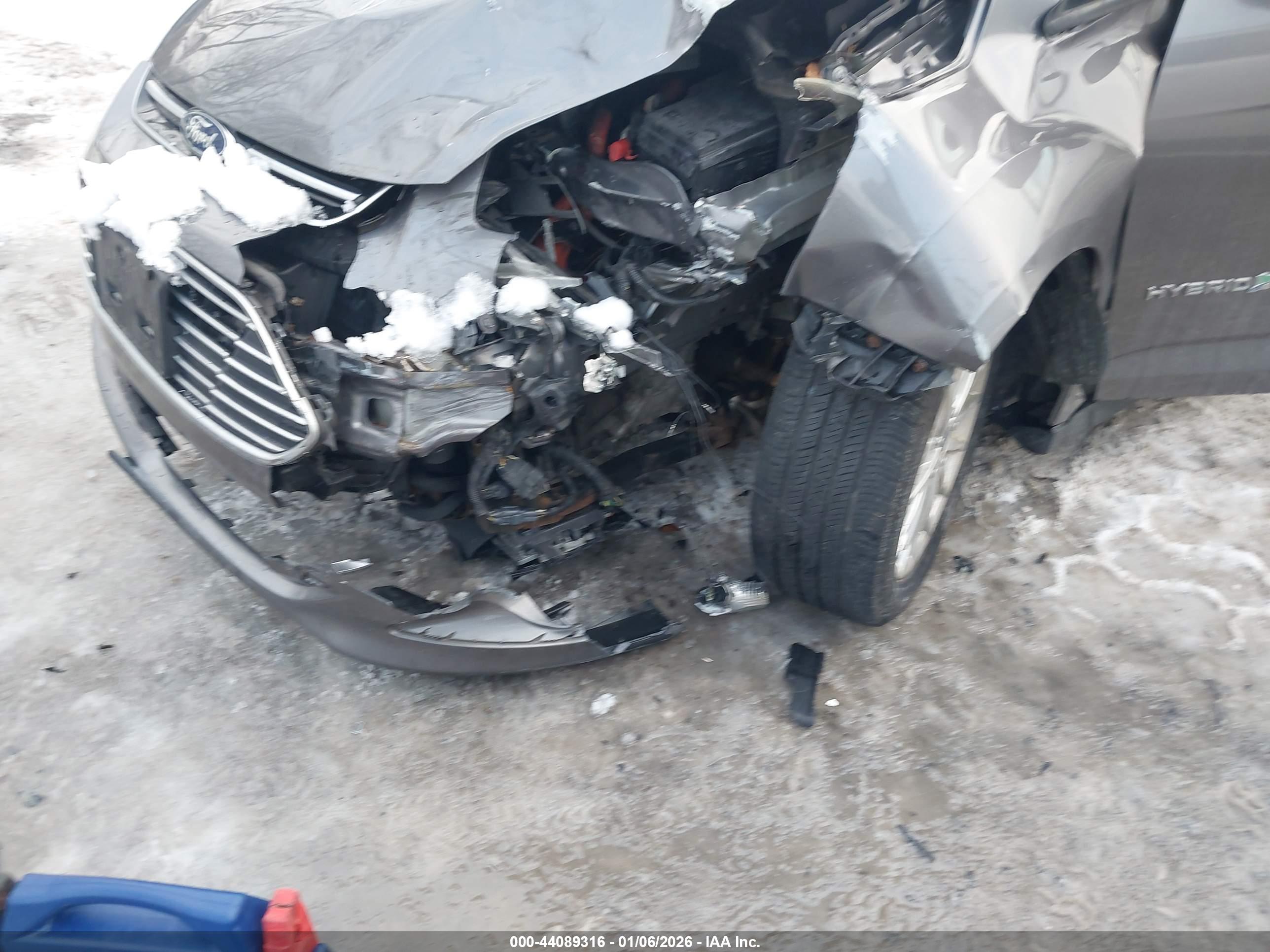 FORD C-MAX image 6